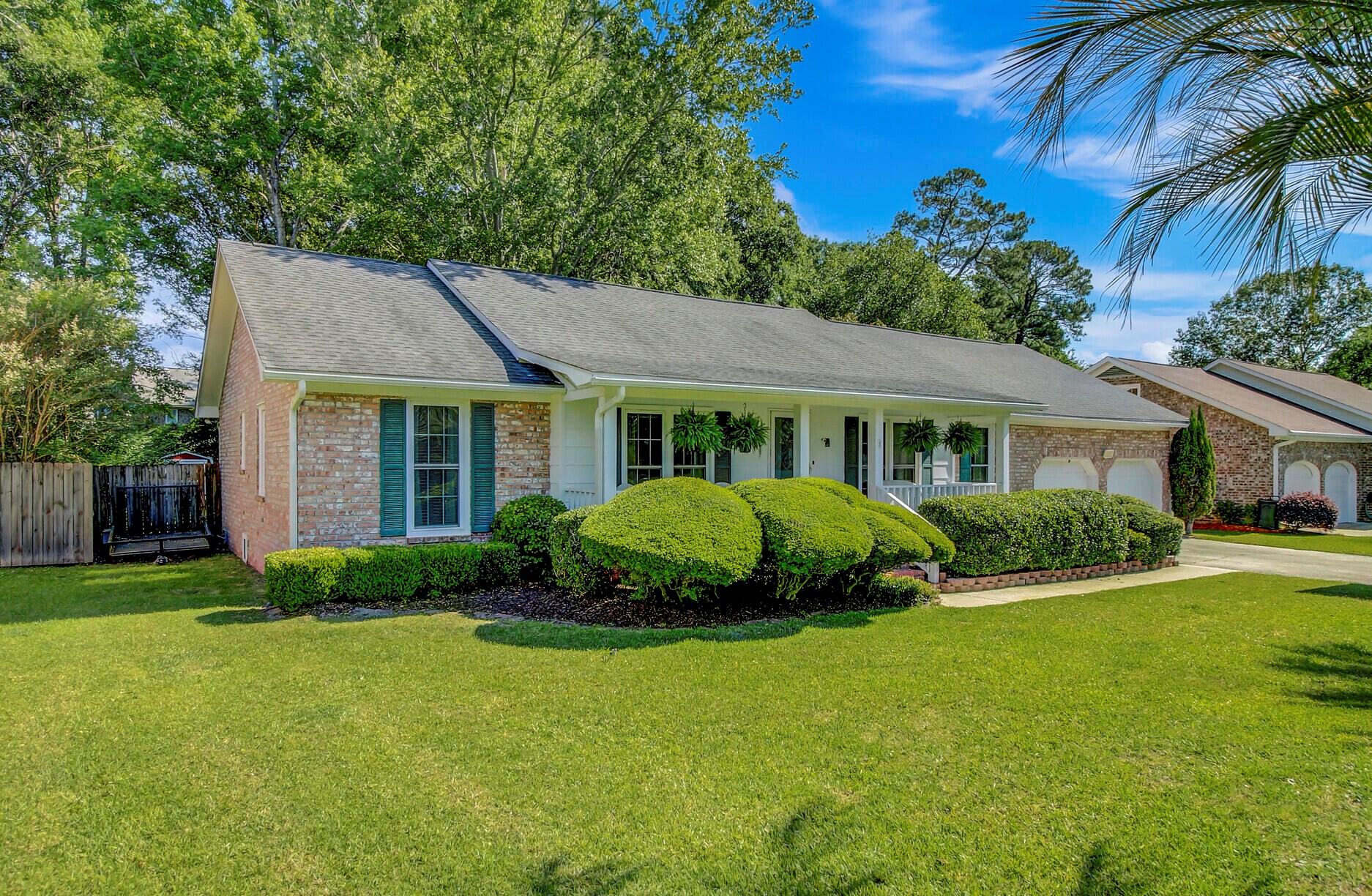 8 Sabina Ct, Charleston, SC 29410-8634