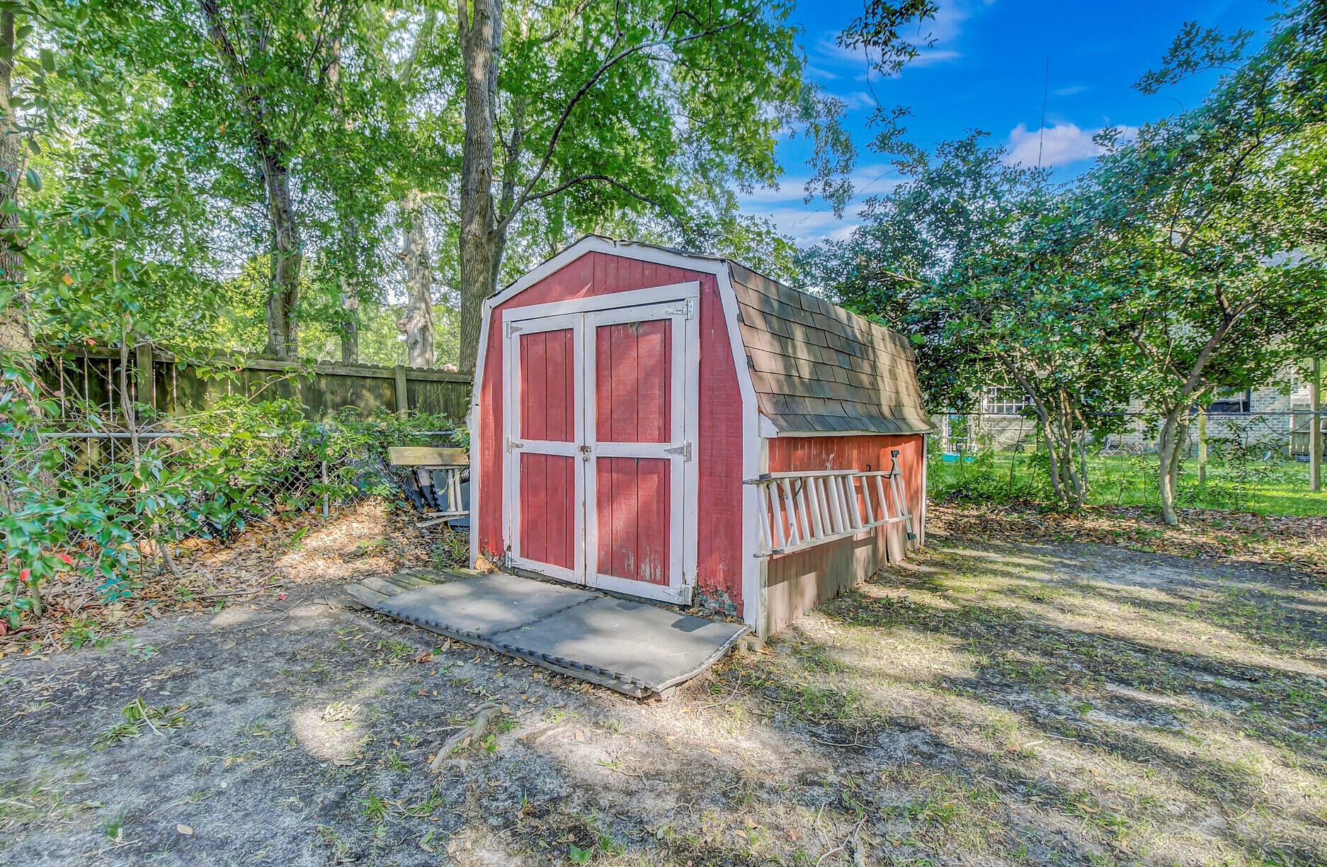 8 Sabina Ct, Charleston SC 29410-8663 exterior