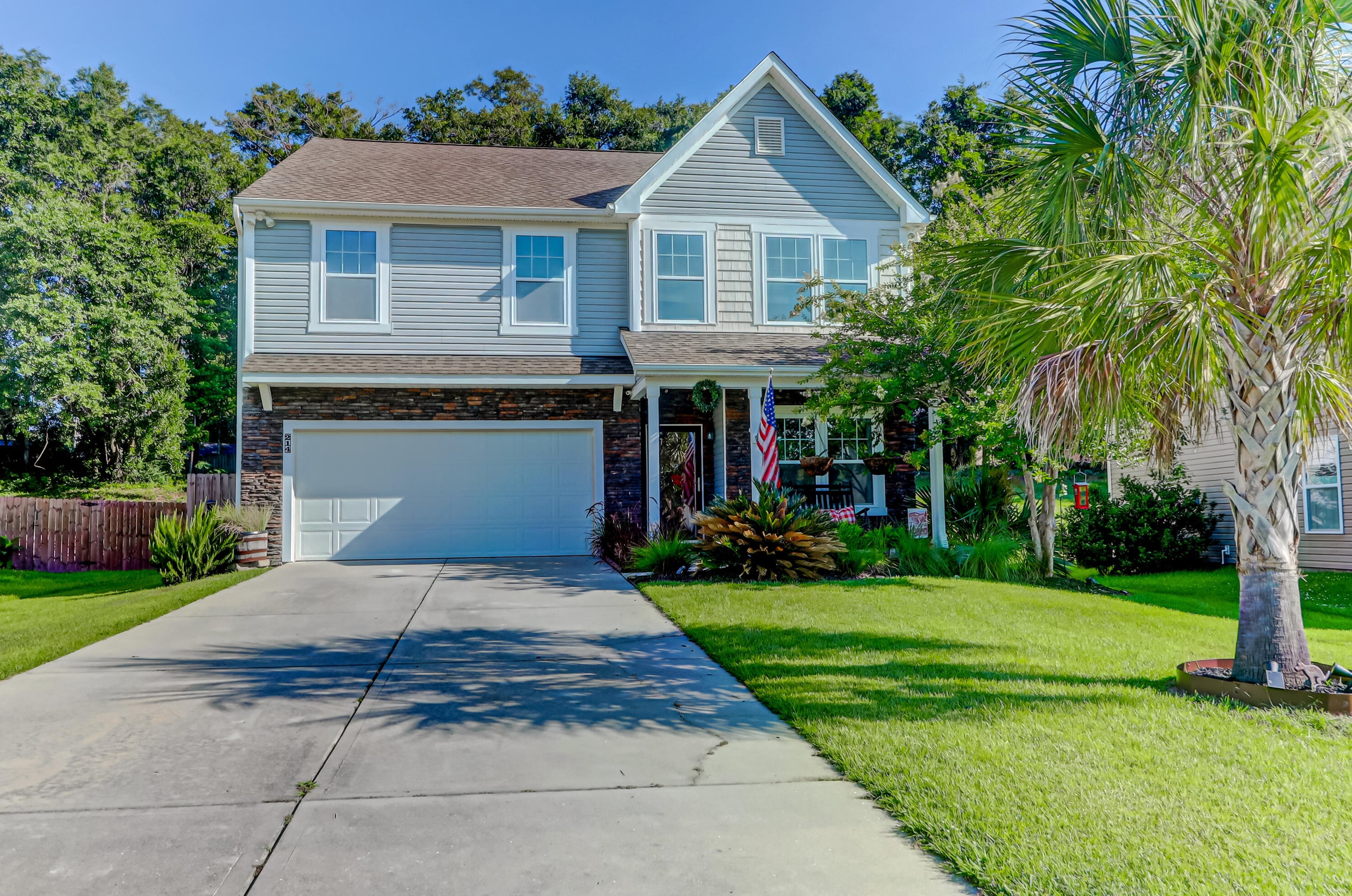 214 Medford Dr, Summerville, SC 29485-6506