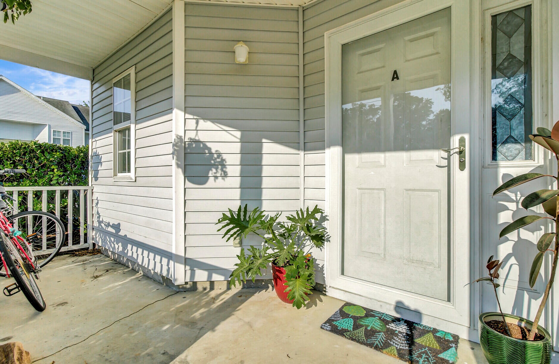 258 Stefan Dr, Charleston, SC 29412-2432