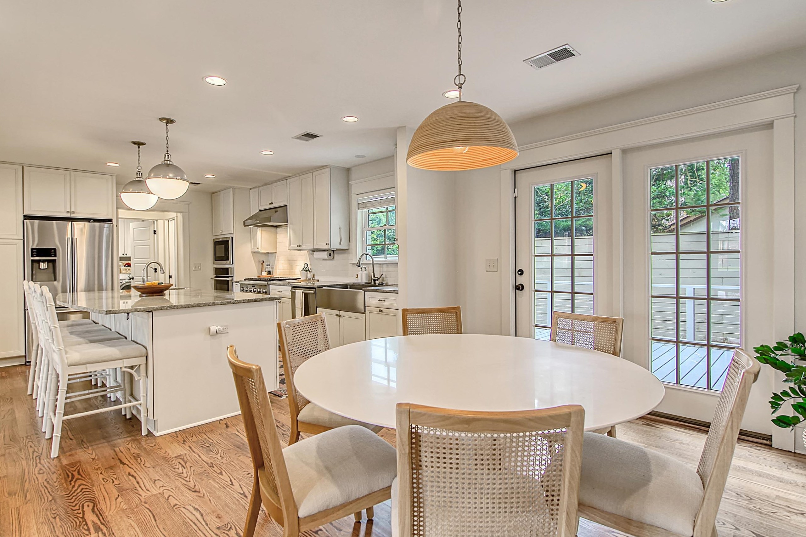 1972 Trinity Dr, Charleston SC  29407-3356 exterior