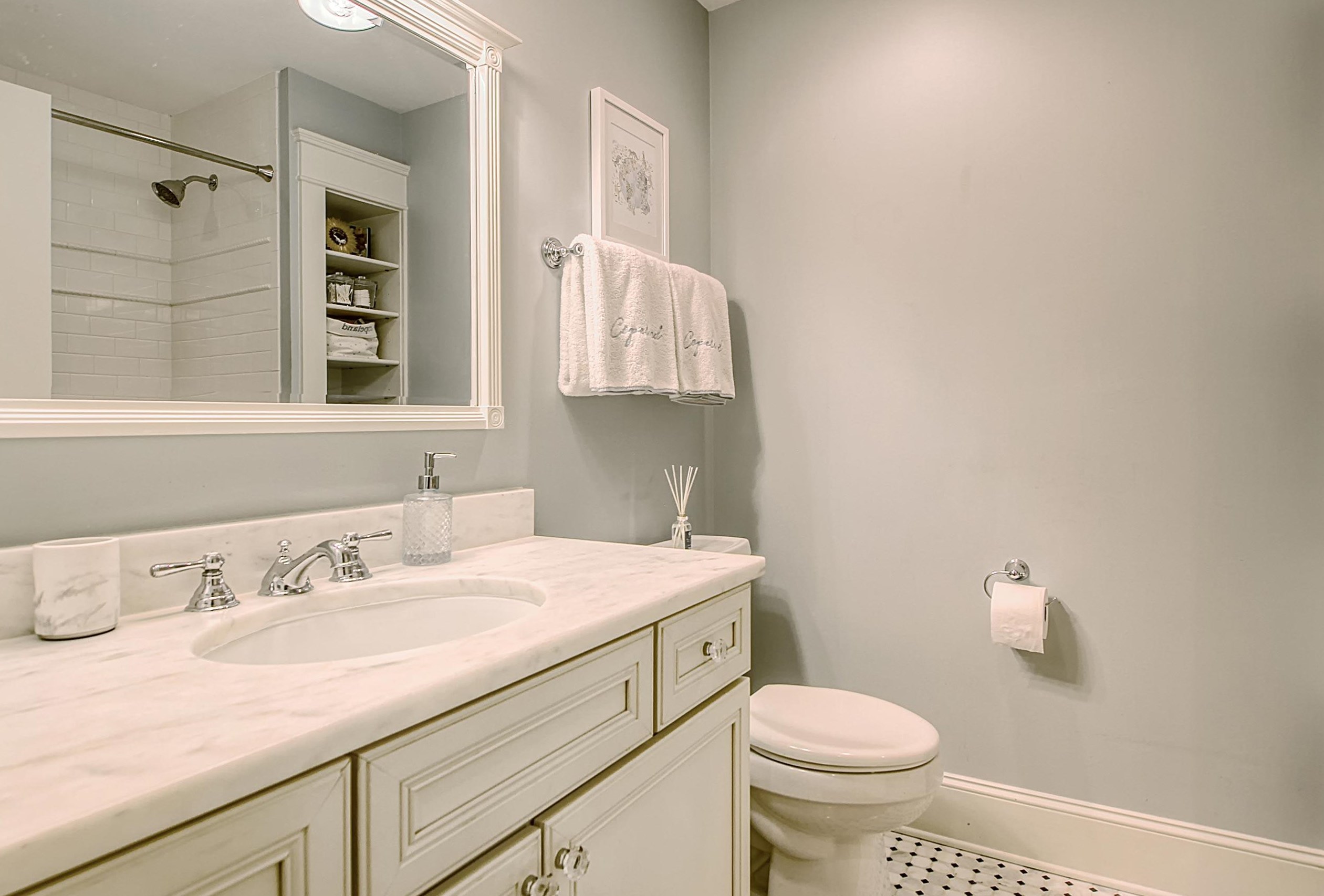 1972 Trinity Dr, Charleston SC  29407-3356 exterior
