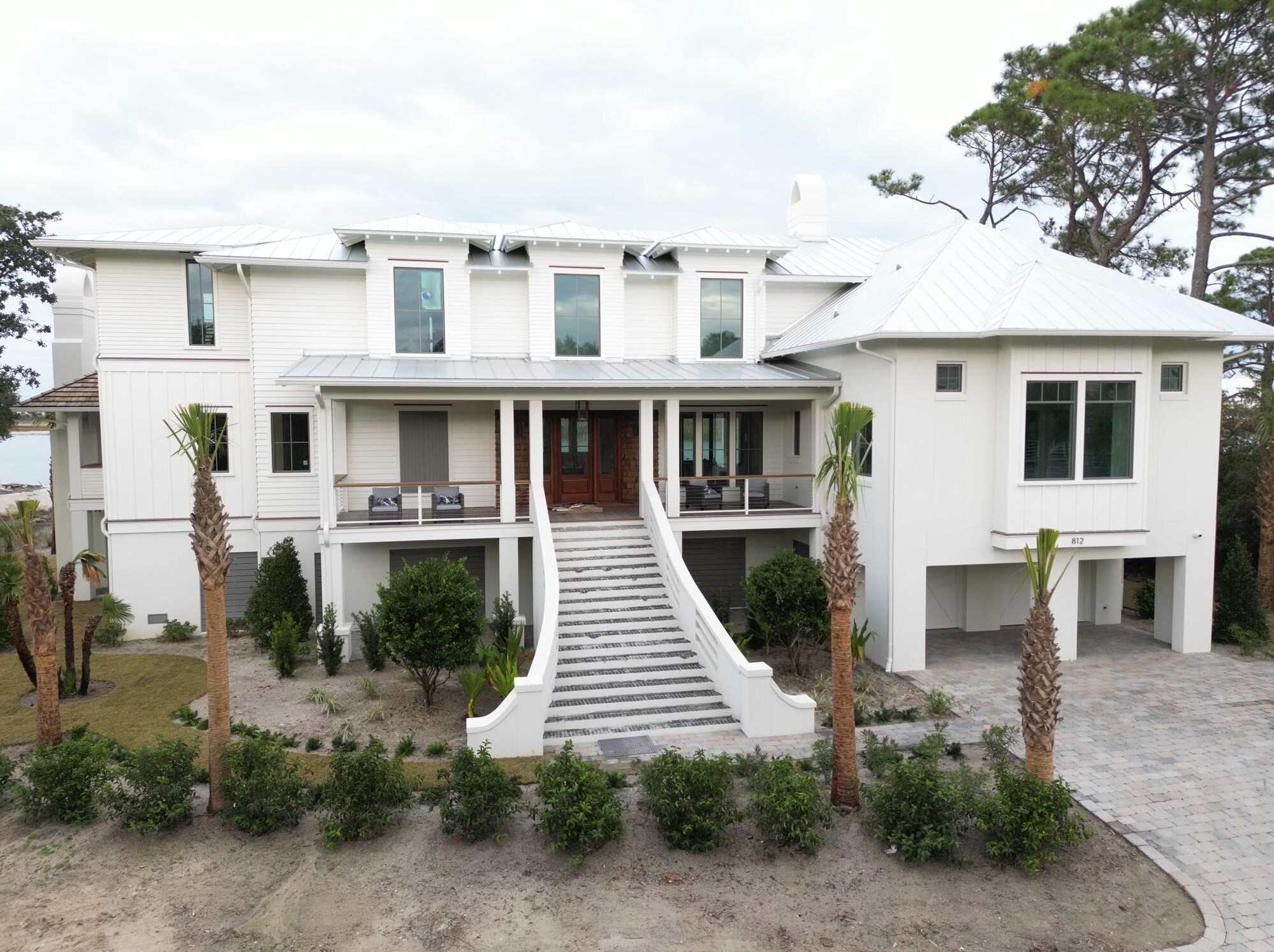812 Conquest Ave, Sullivans Island, SC 29482