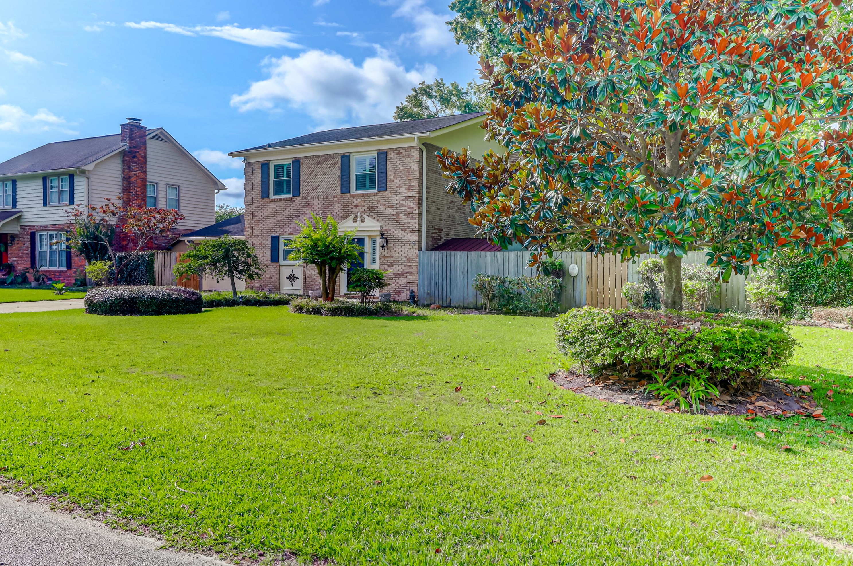 967 Orange Grove Rd, Charleston, SC 29407