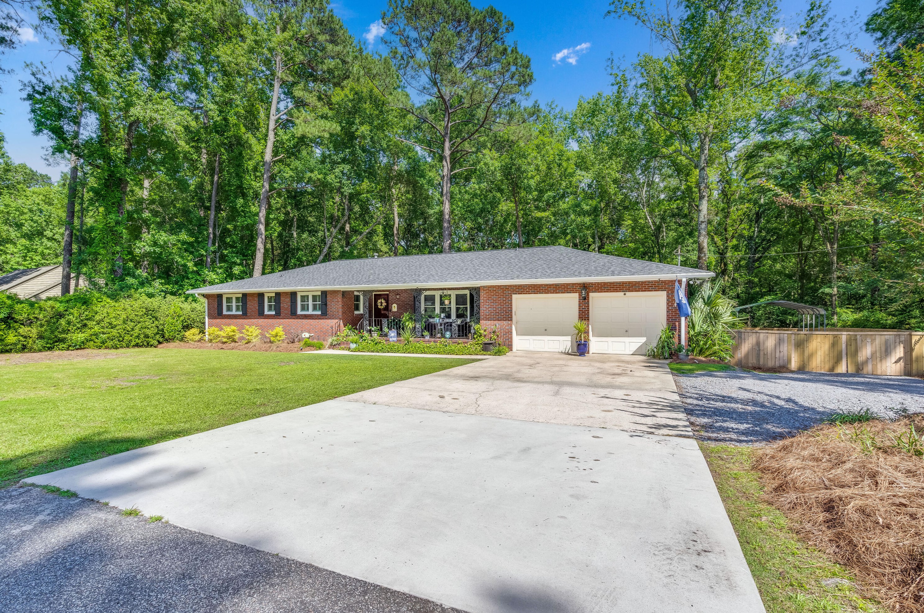 106 Garden Hill Rd, Summerville, SC 29483