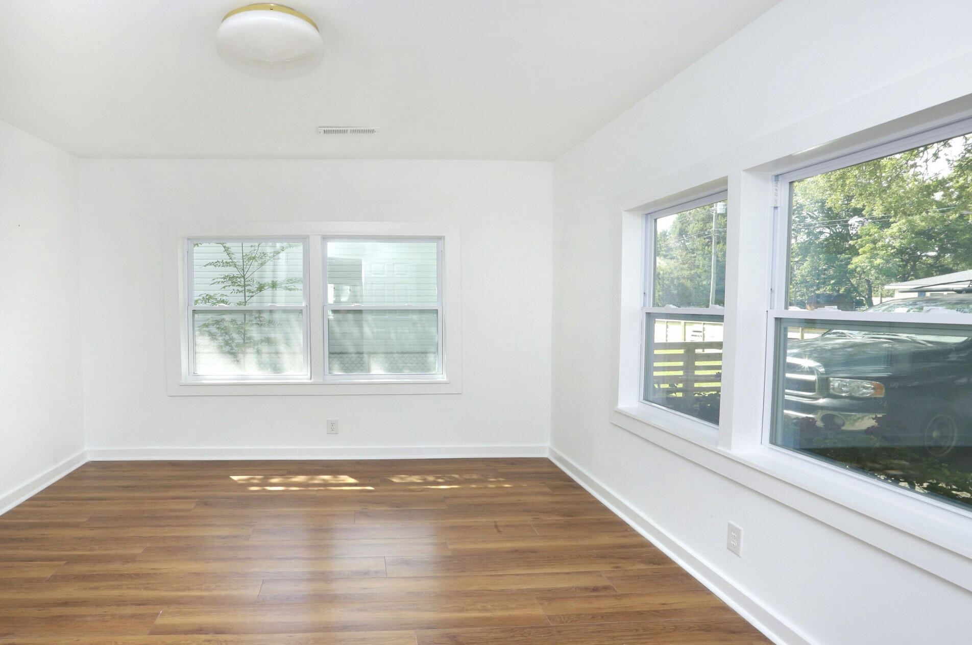 5808 Sledge St, Charleston SC  29410-2737 exterior