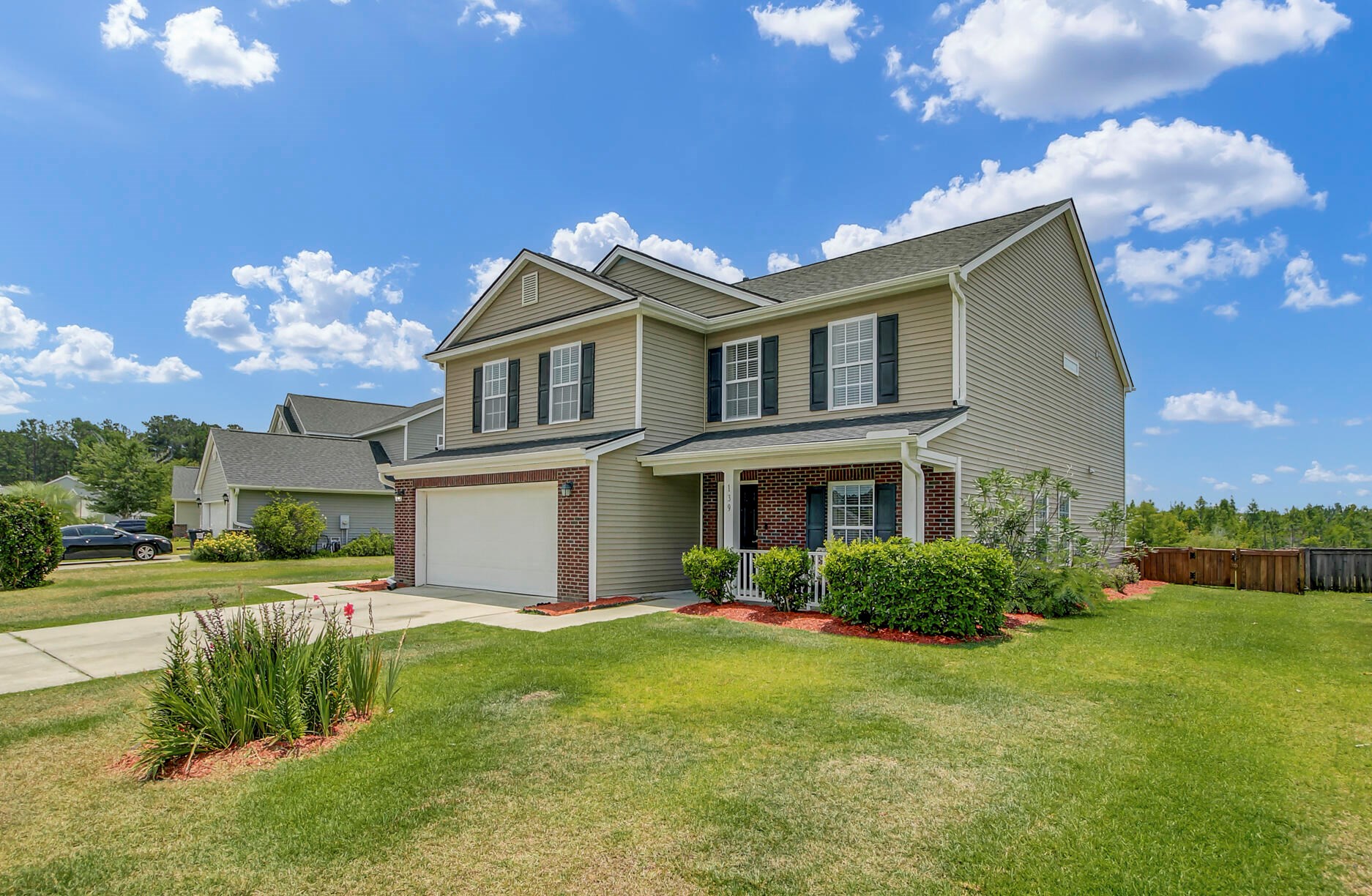 139 Decatur Dr, Summerville, SC 29486