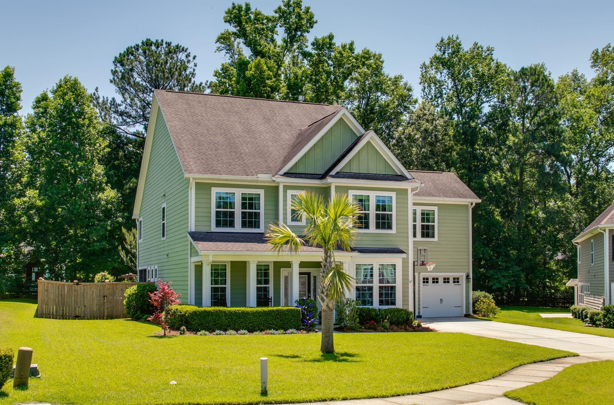 136 Stagecoach Ln, Summerville, SC 29483-4938