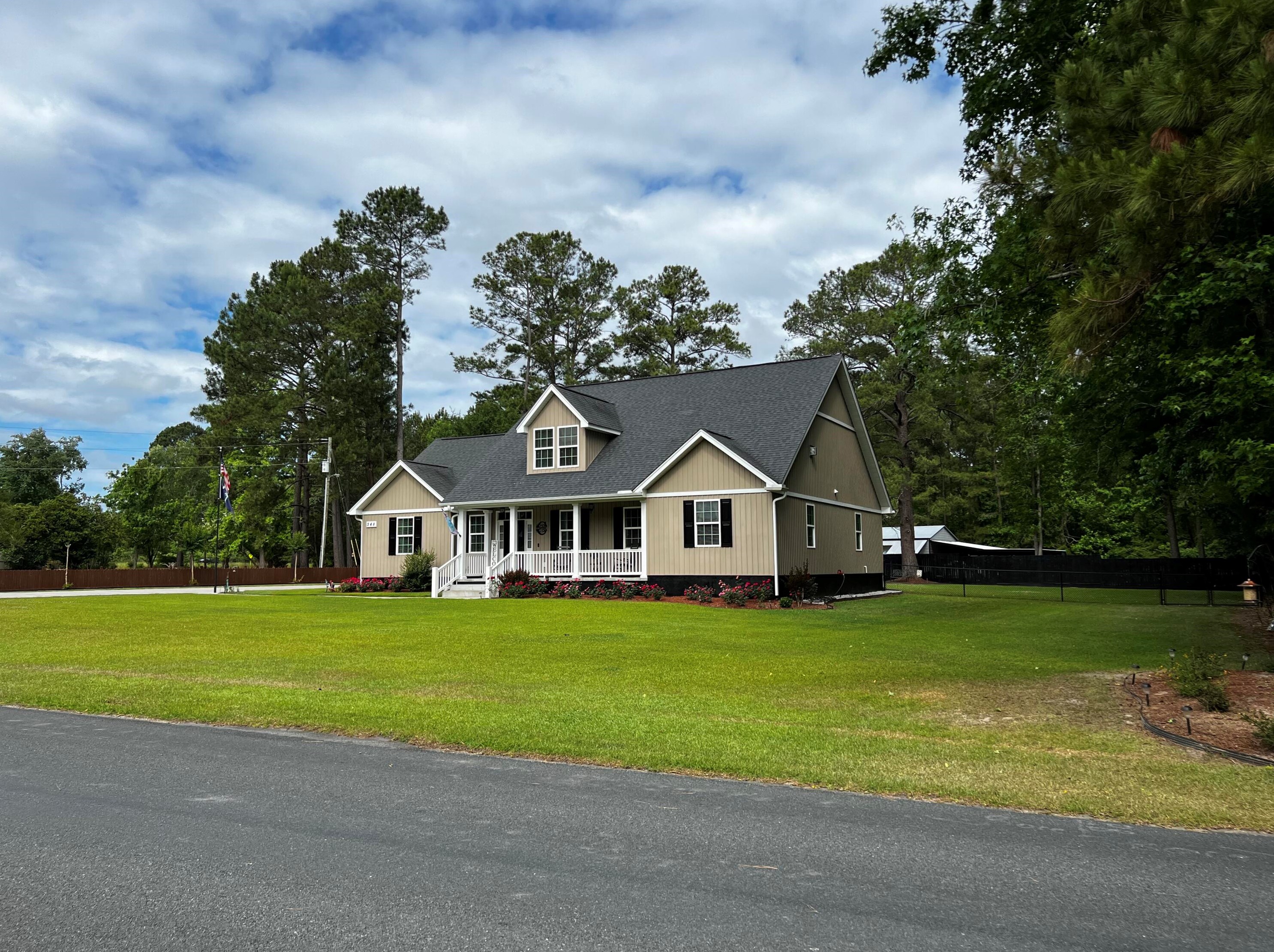 348 Temple Rd, Ridgeville, SC 29472