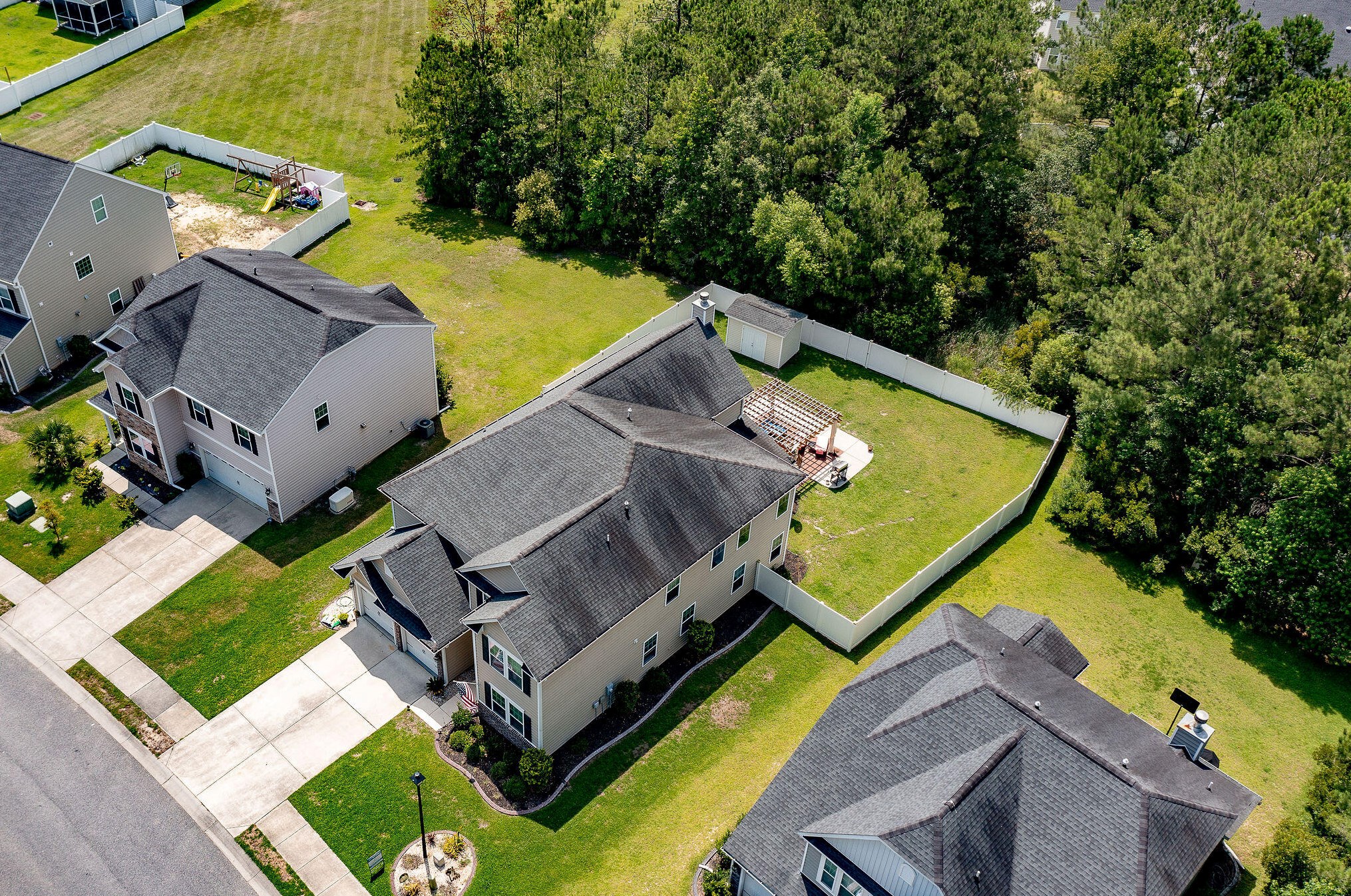 113 Blackwater Way, Moncks Corner SC  29461-6483 exterior
