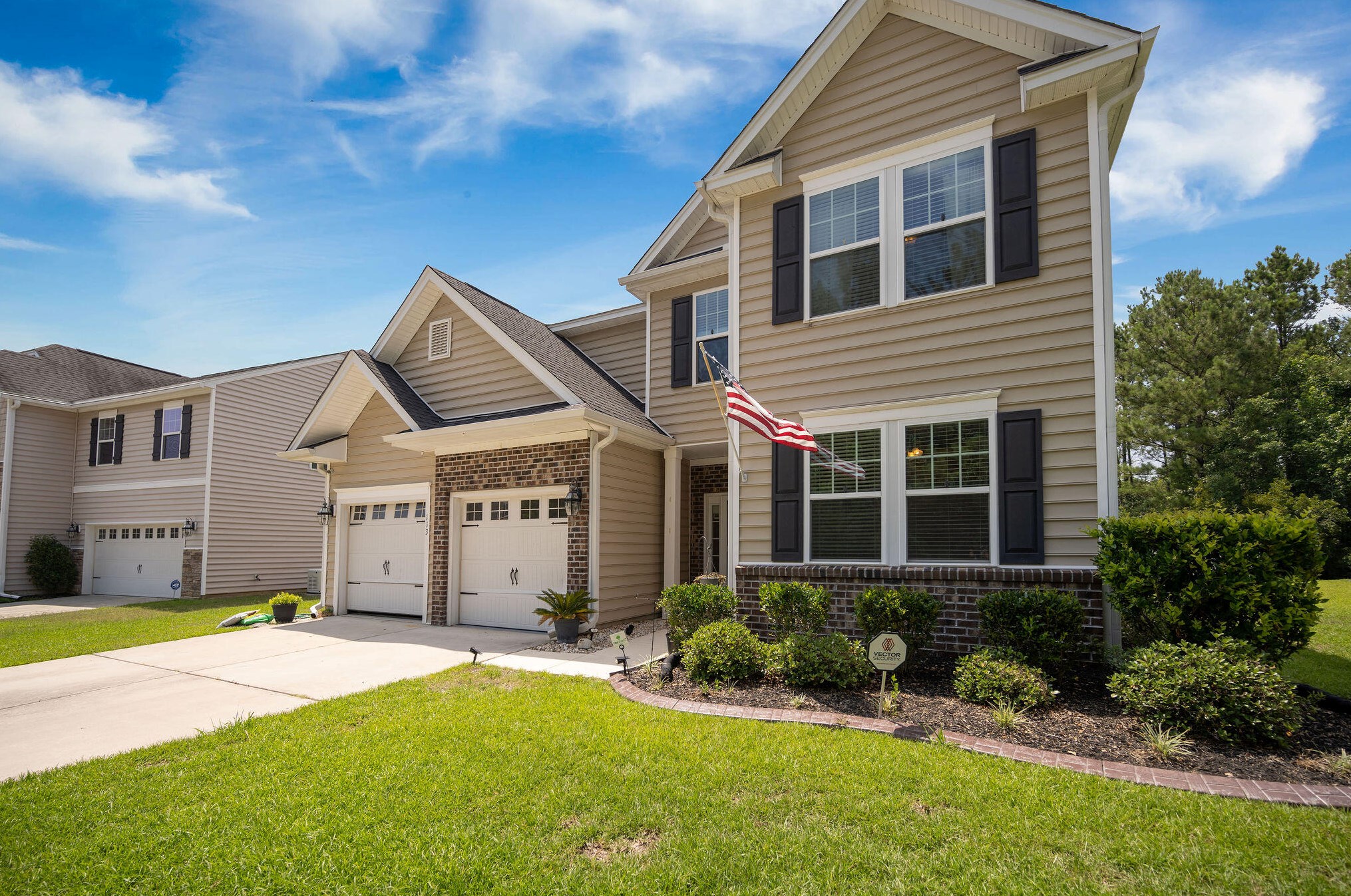 113 Blackwater Way, Moncks Corner SC  29461-6483 exterior