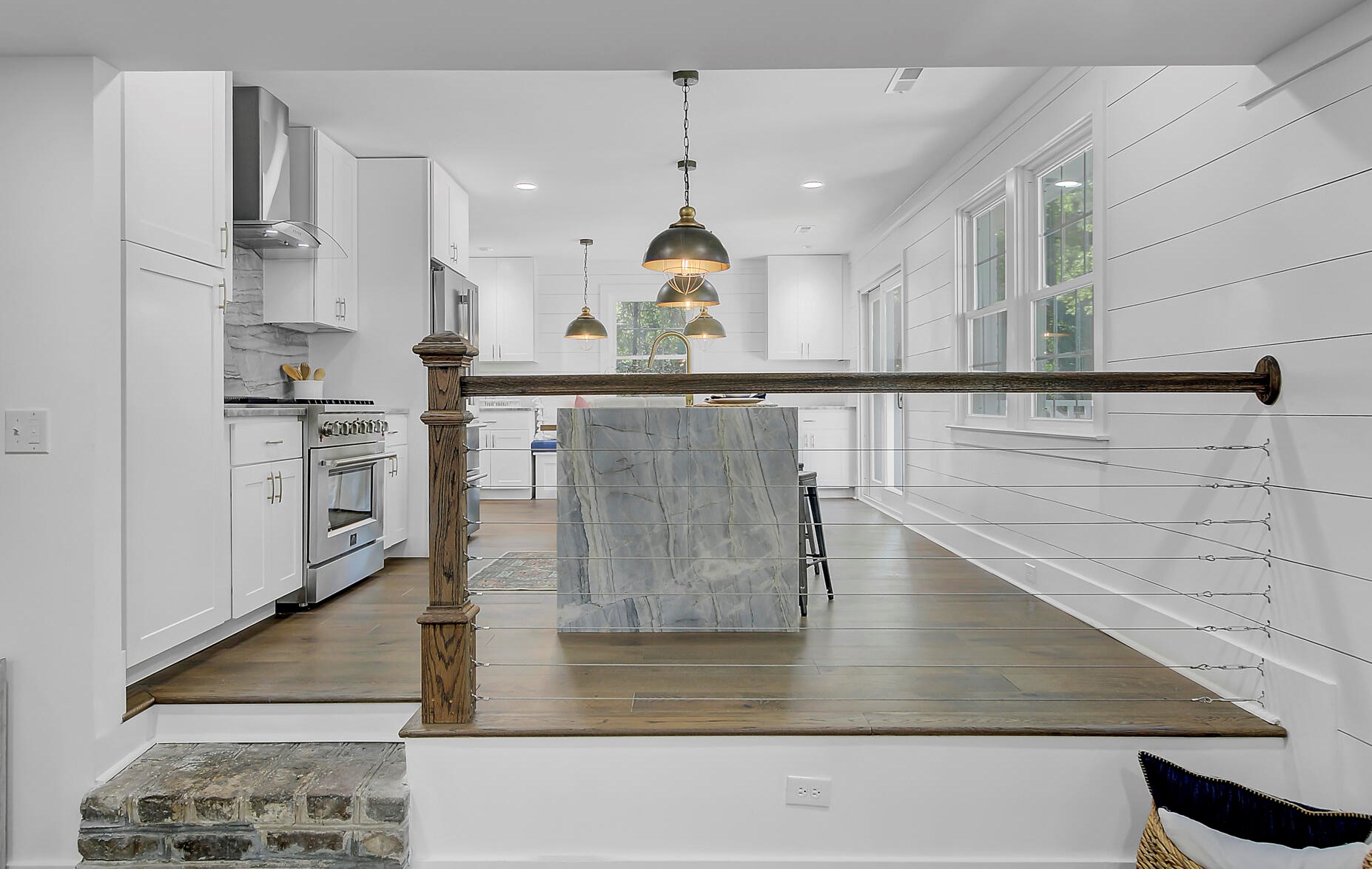113 Reynolds Rd, Summerville SC  29483-4026 exterior