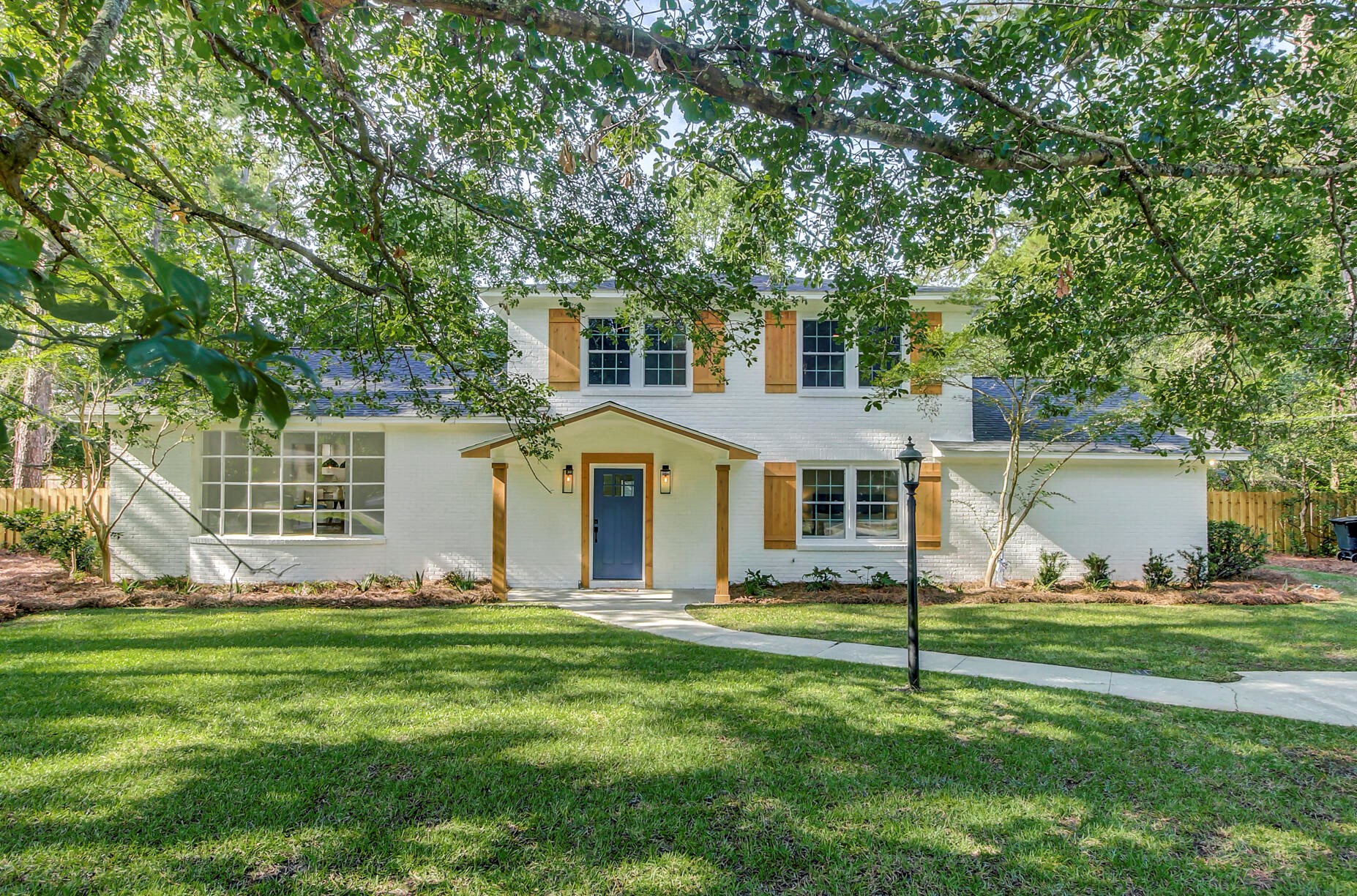 113 Reynolds Rd, Summerville SC  29483-4026 exterior