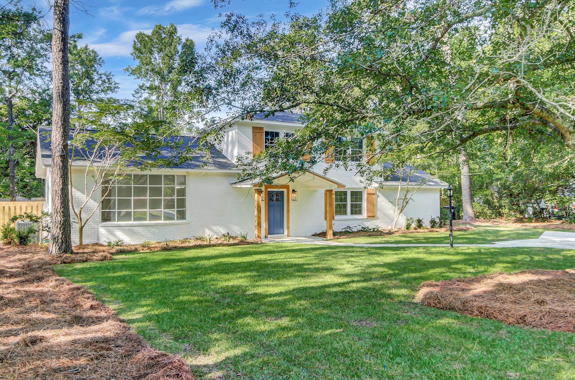 113 Reynolds Rd, Summerville SC  29483-4026 exterior