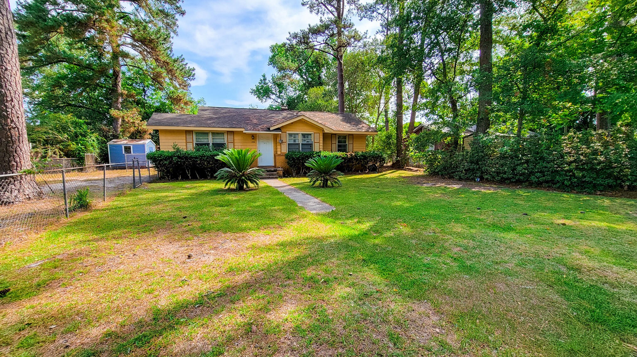 110 Peachtree Rd, Walterboro, SC 29488-2840