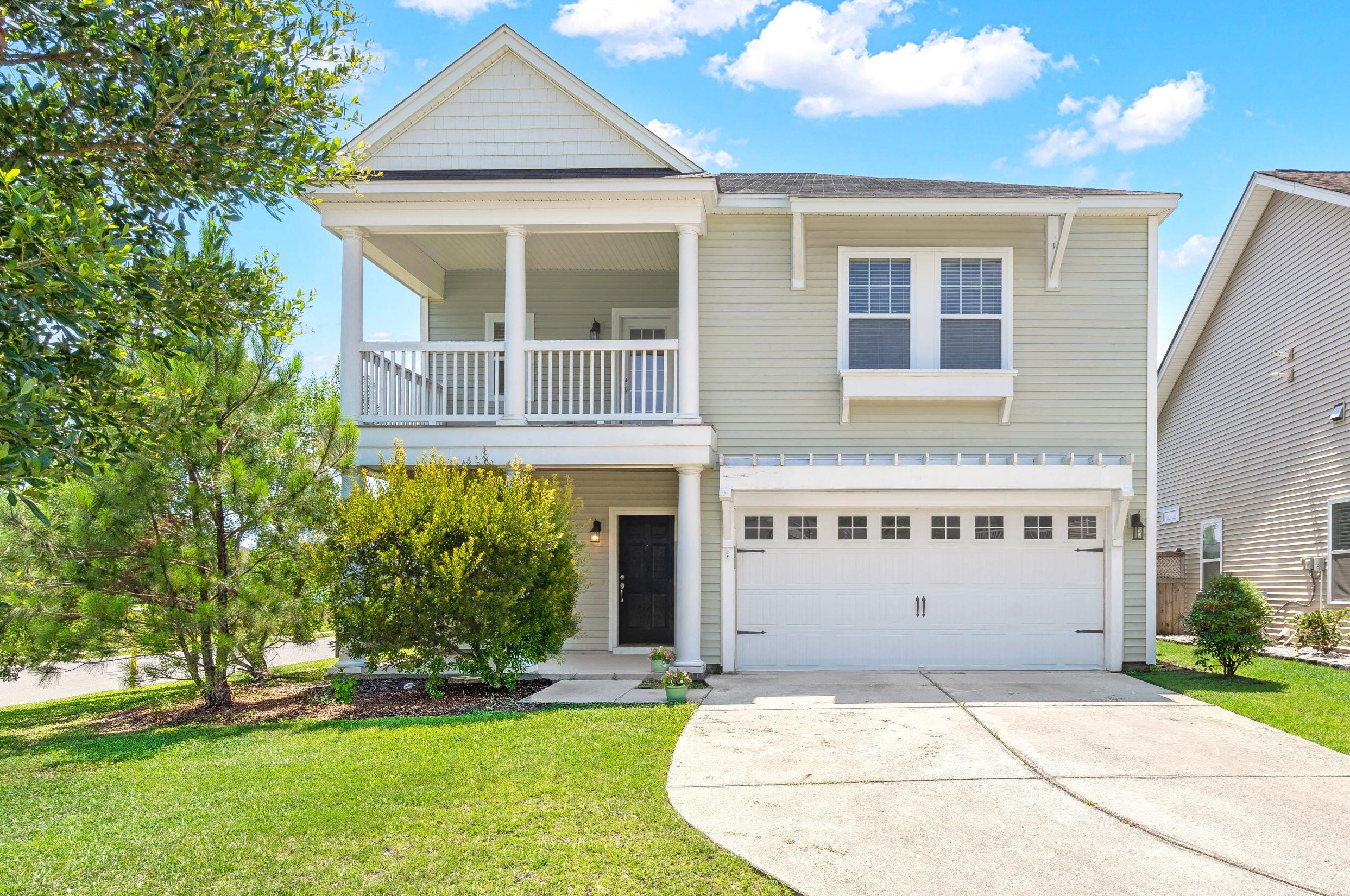 201 Topsaw Ln, Moncks Corner, SC 29461-8890