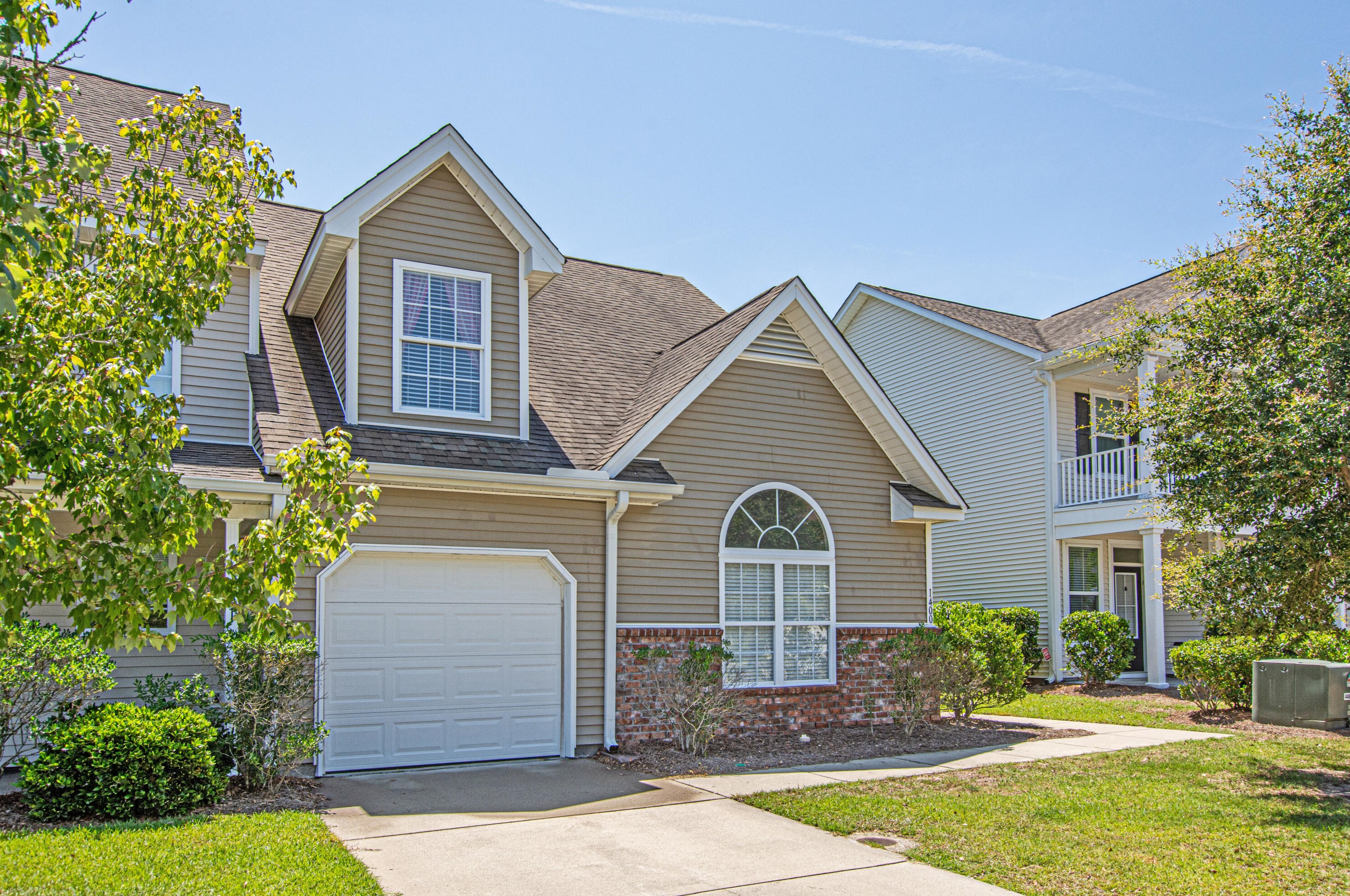 1400 Poplar Grove Pl, Summerville, SC 29483-2150