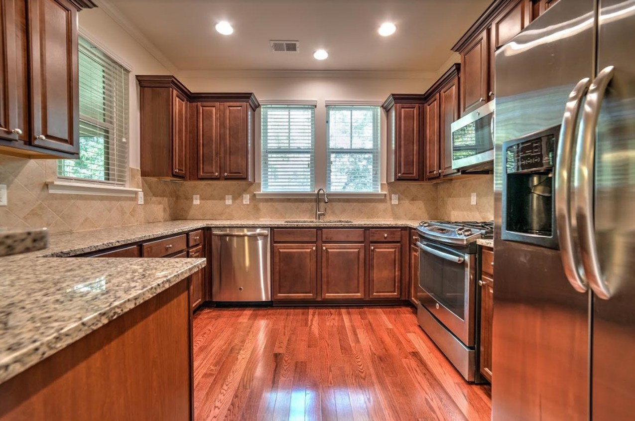 1186 Dingle Rd, Mount Pleasant, SC 29466