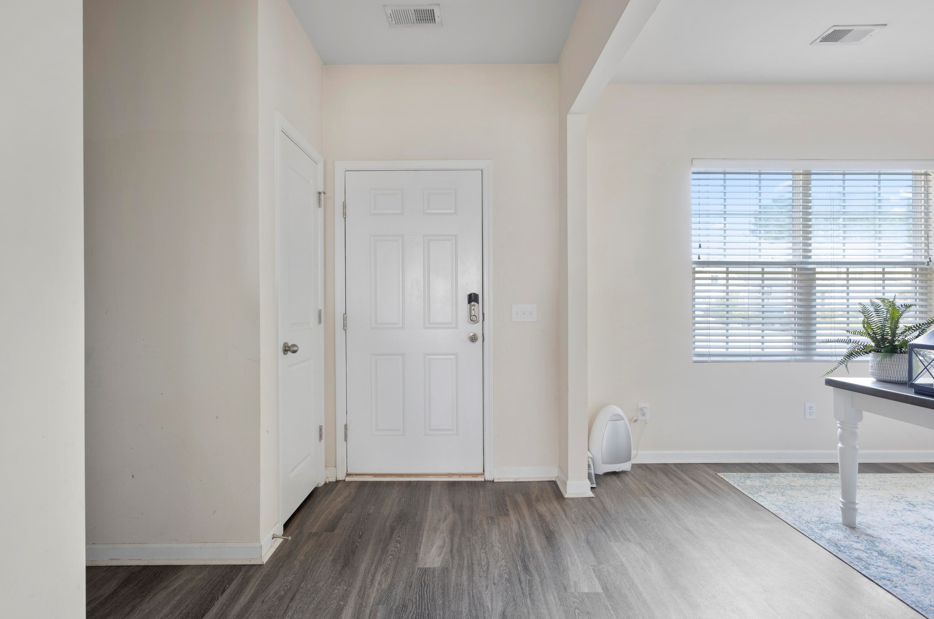 241 Decatur Dr, Summerville, SC 29483-5345