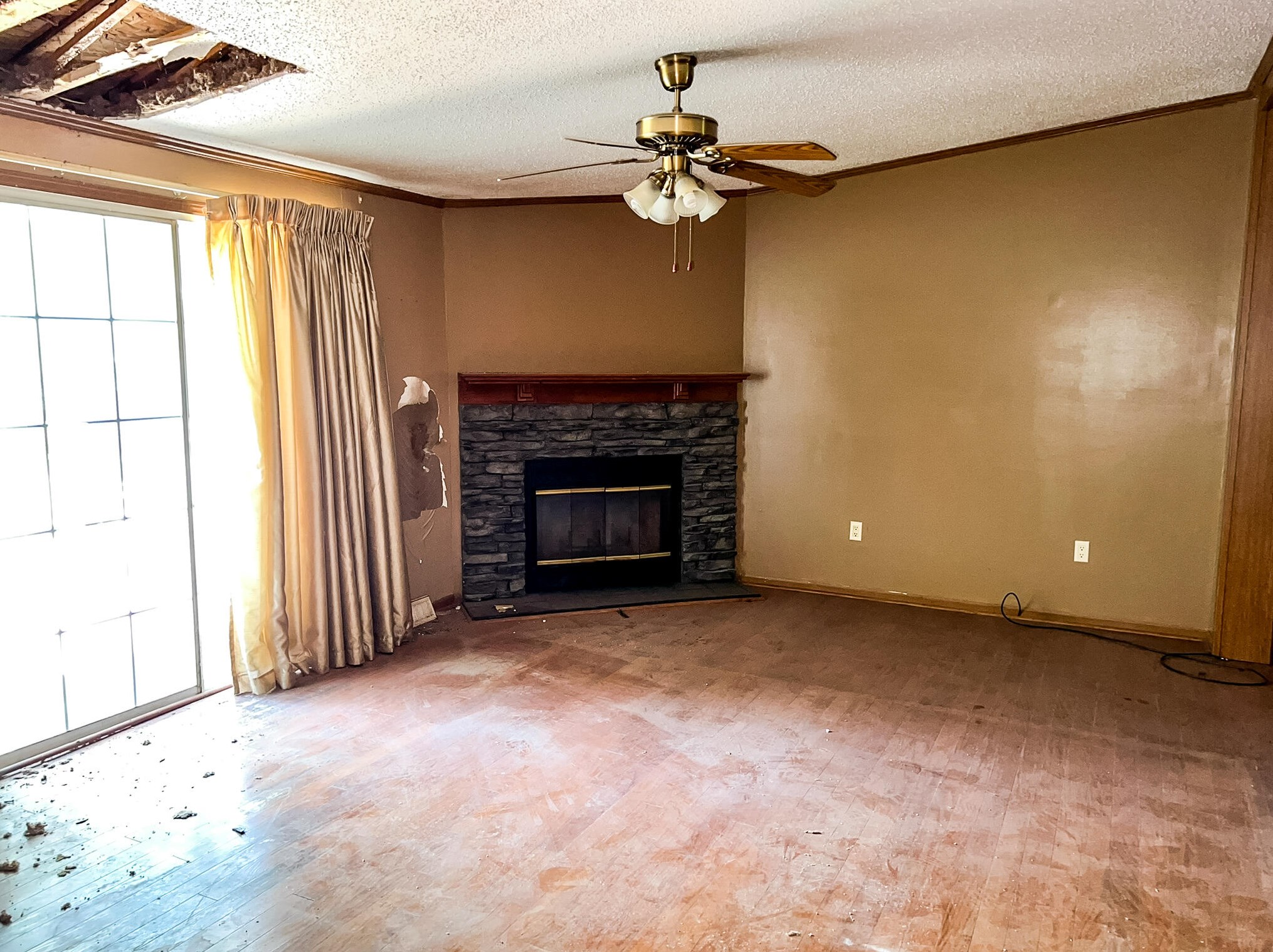 507 Crystal Shores Dr, Moncks Corner, SC 29461-8546