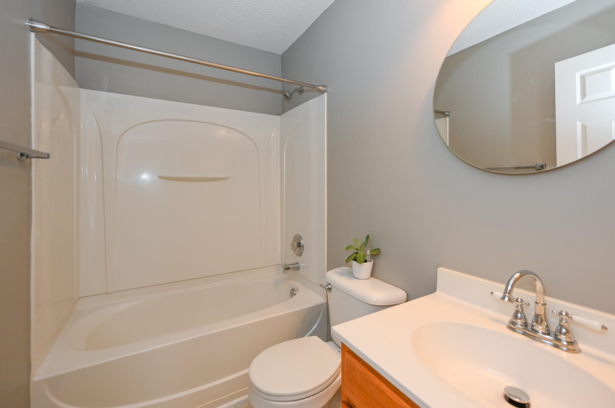 323 Slow Ml Dr, Charleston SC 29445-9641 exterior