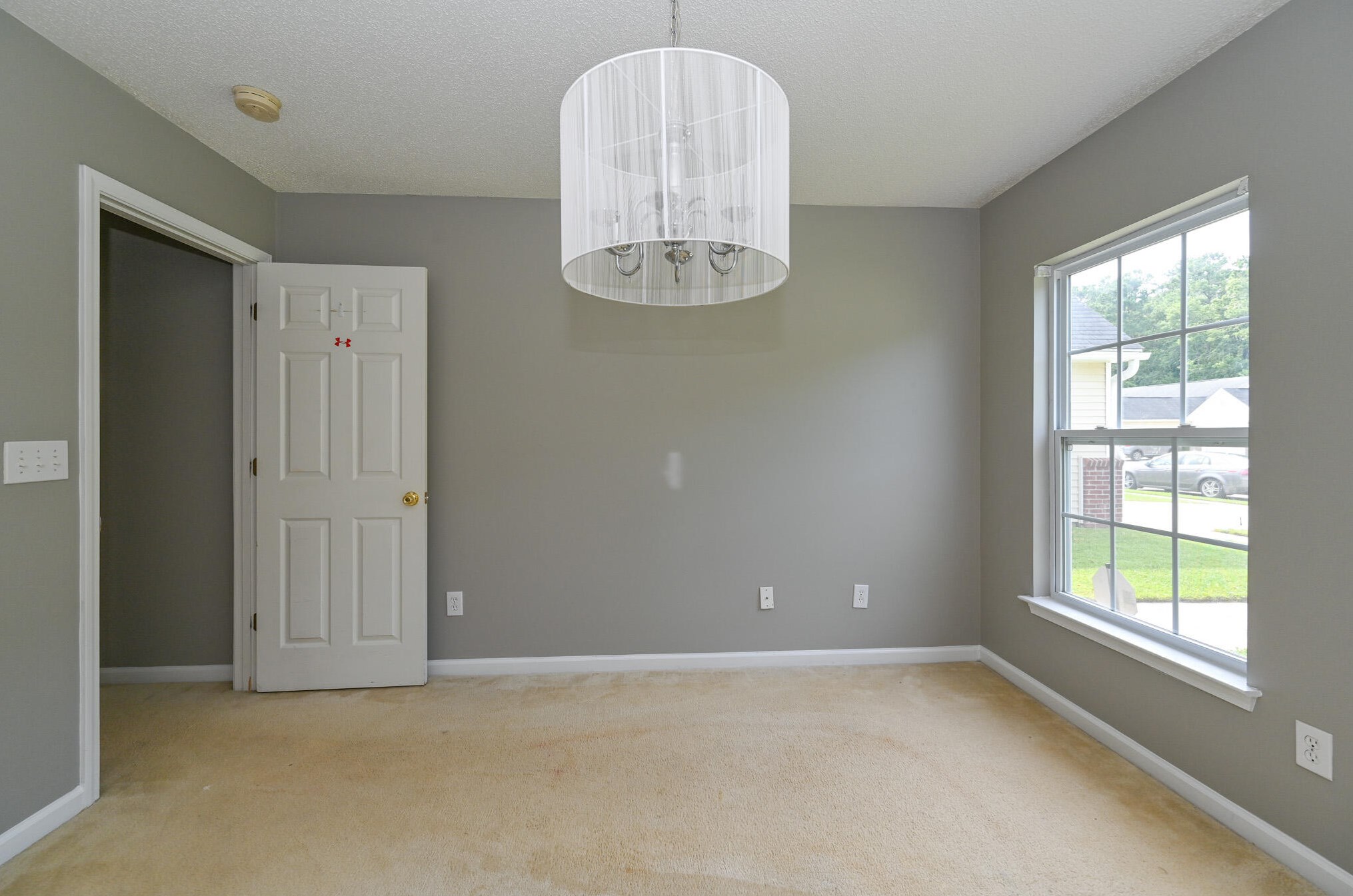 323 Slow Ml Dr, Charleston SC 29445-9641 exterior