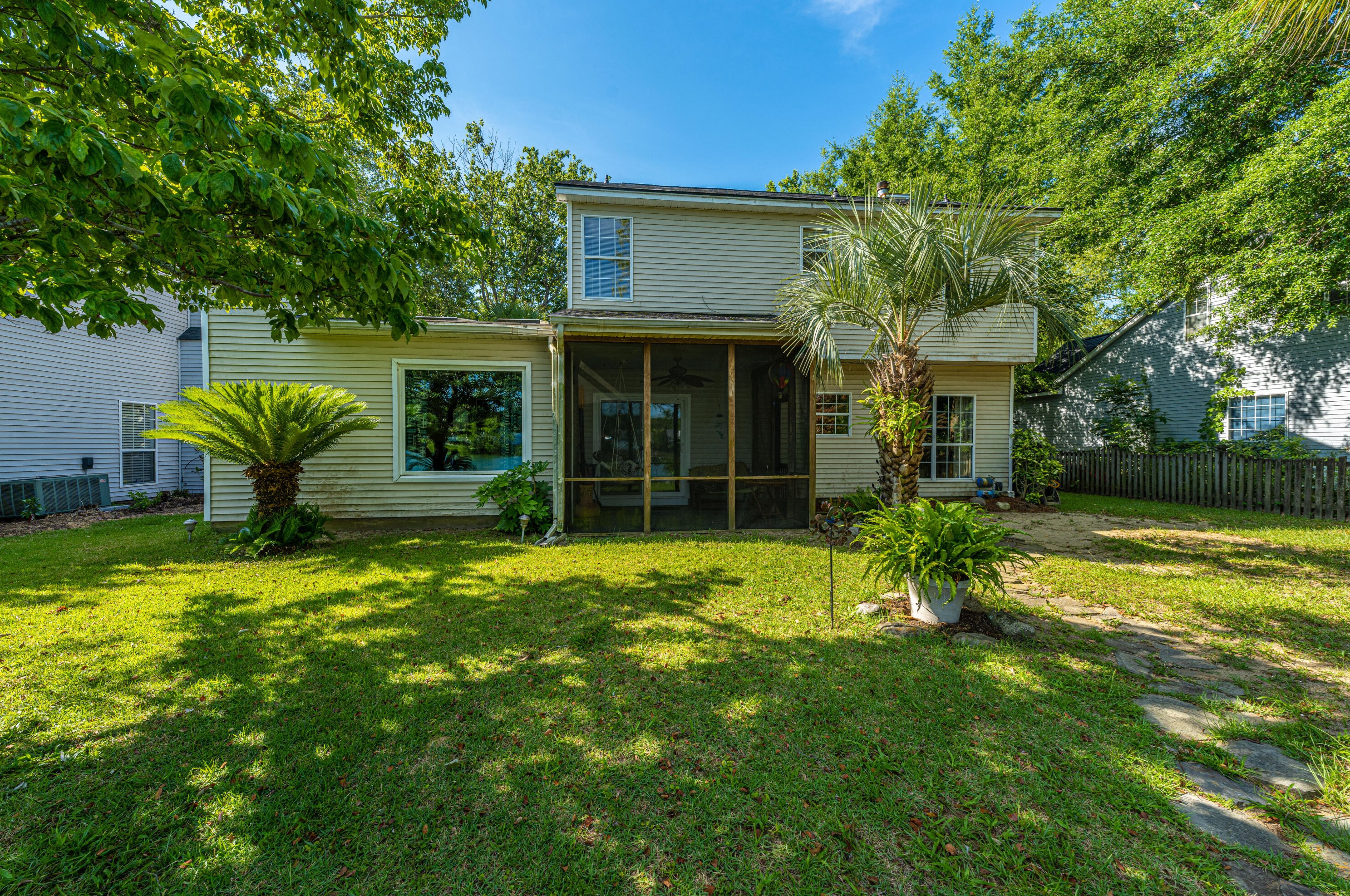 1535 Harborsun Dr, Charleston SC 29412-8273 exterior