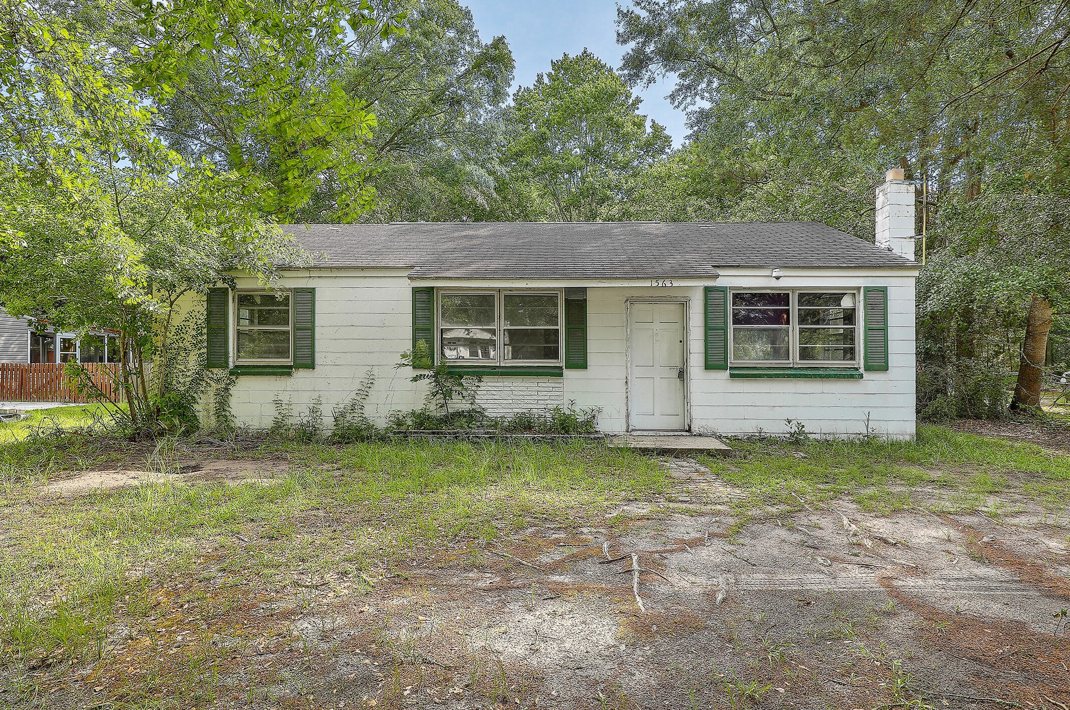 1563 Traywick Ave, Johns Island, SC 29455