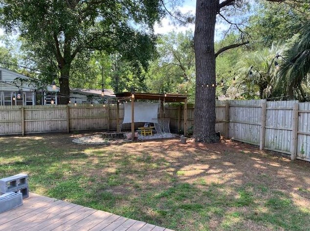 733 Longfellow Rd, Charleston SC 29407-7061 exterior