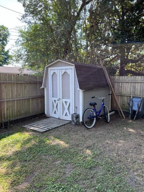 733 Longfellow Rd, Charleston SC 29407-7061 exterior