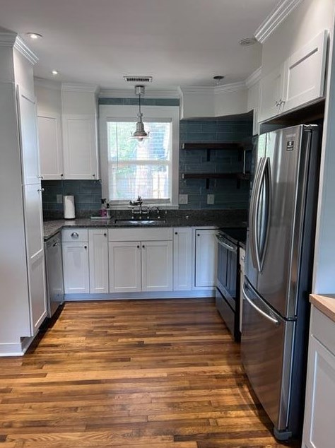 733 Longfellow Rd, Charleston SC 29407-7061 exterior