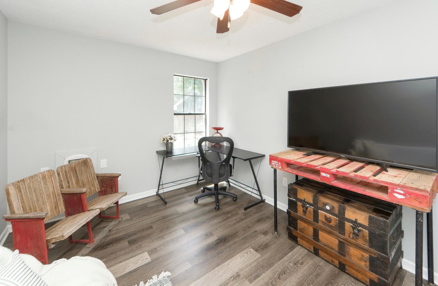 1019 Douglas Wayne Rd, Summerville SC  29483-8637 exterior