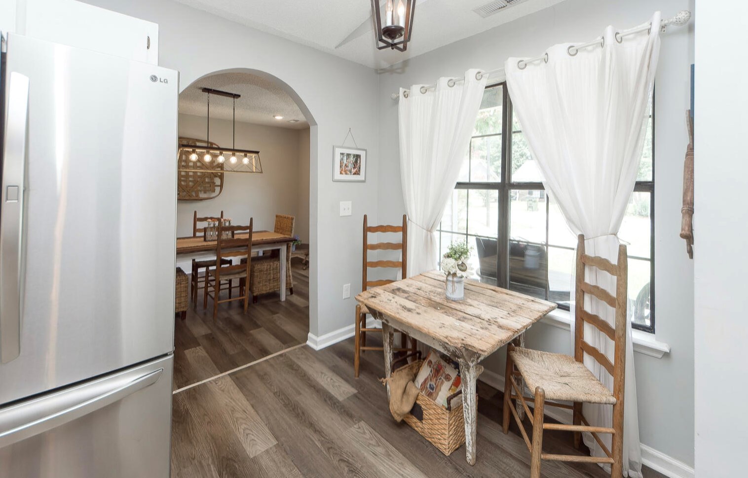 1019 Douglas Wayne Rd, Summerville SC  29483-8637 exterior