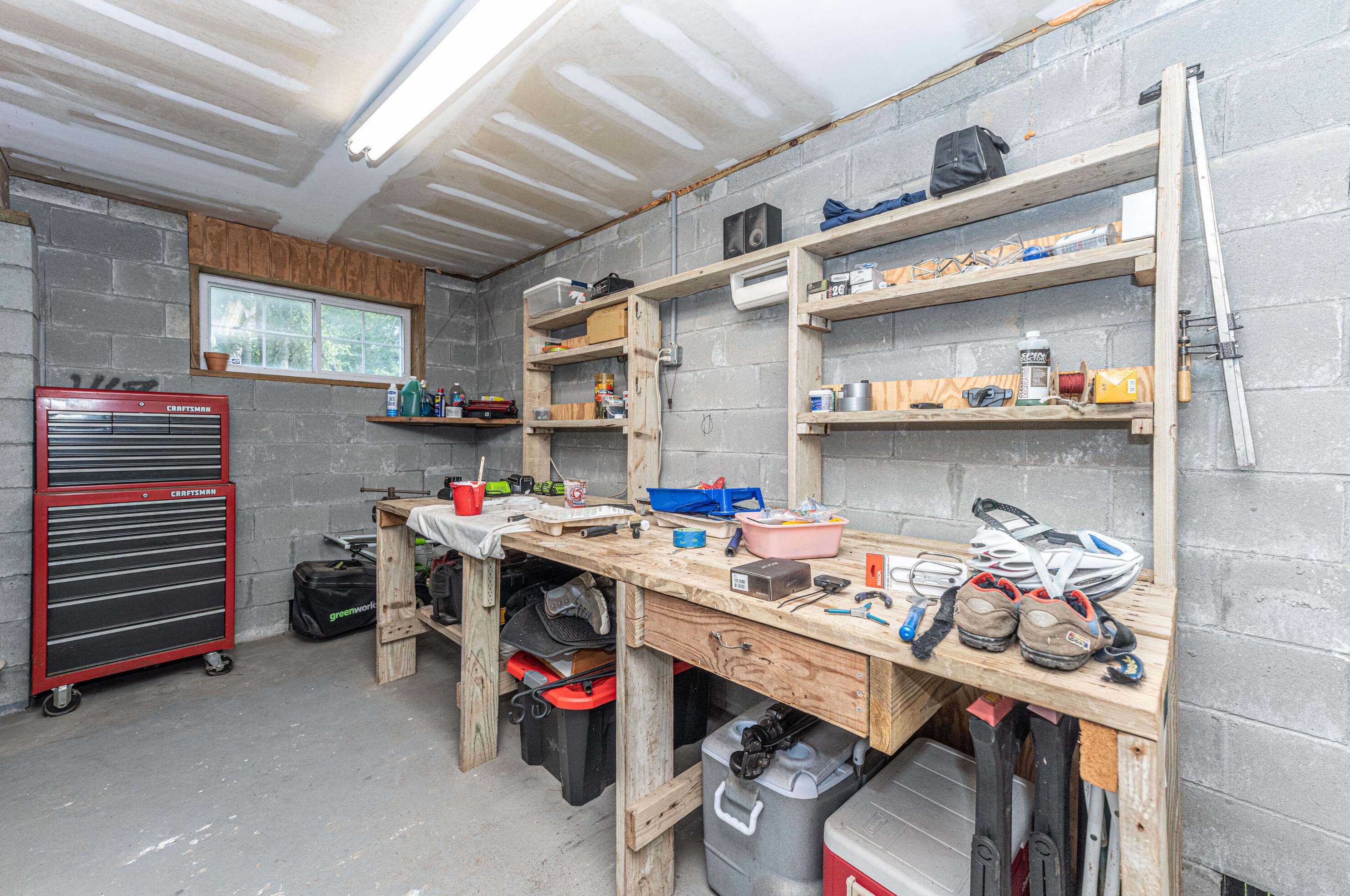 49 Oyster Point Row, Charleston SC  29412-3615 exterior