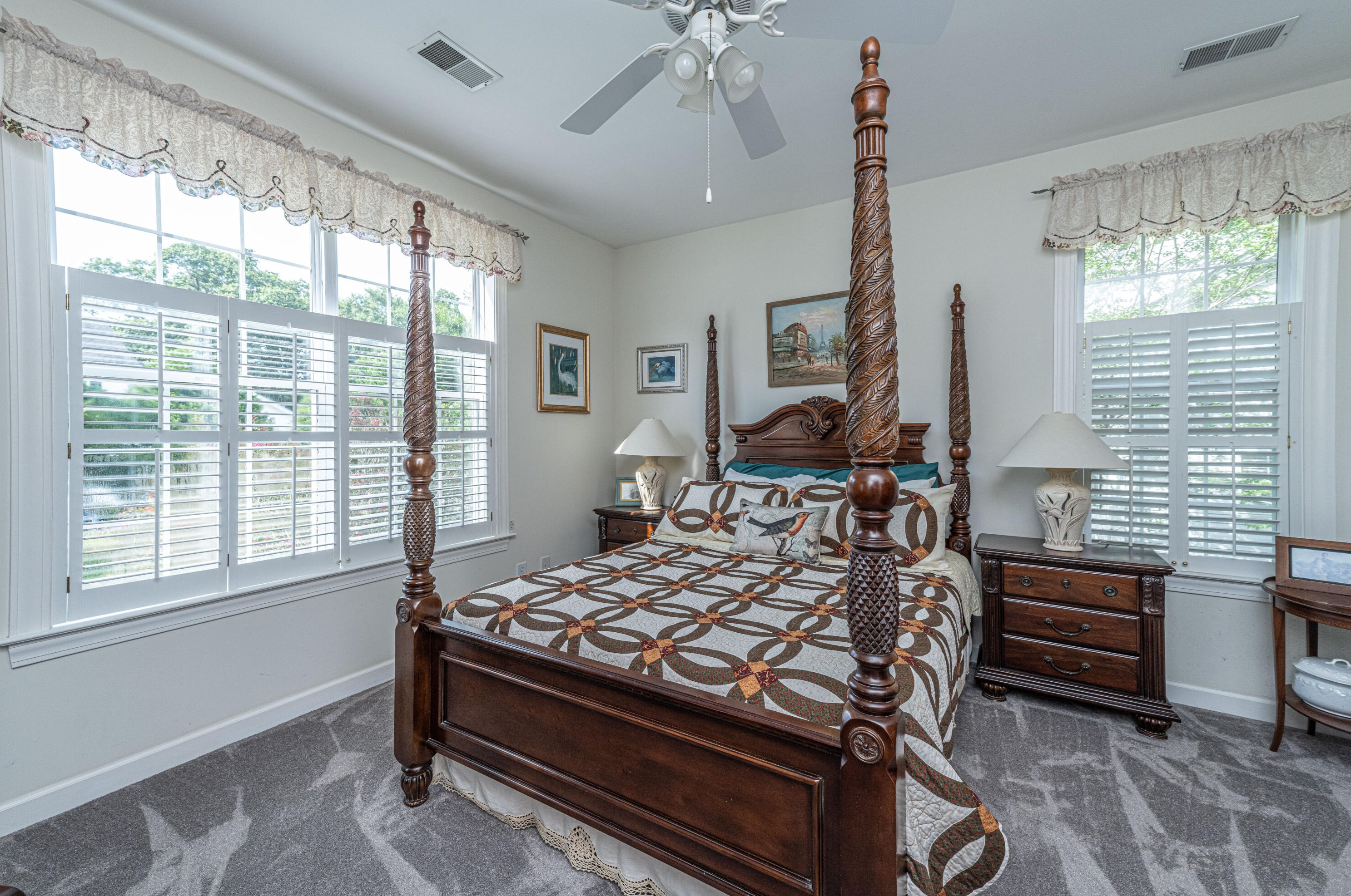 49 Oyster Point Row, Charleston SC  29412-3615 exterior