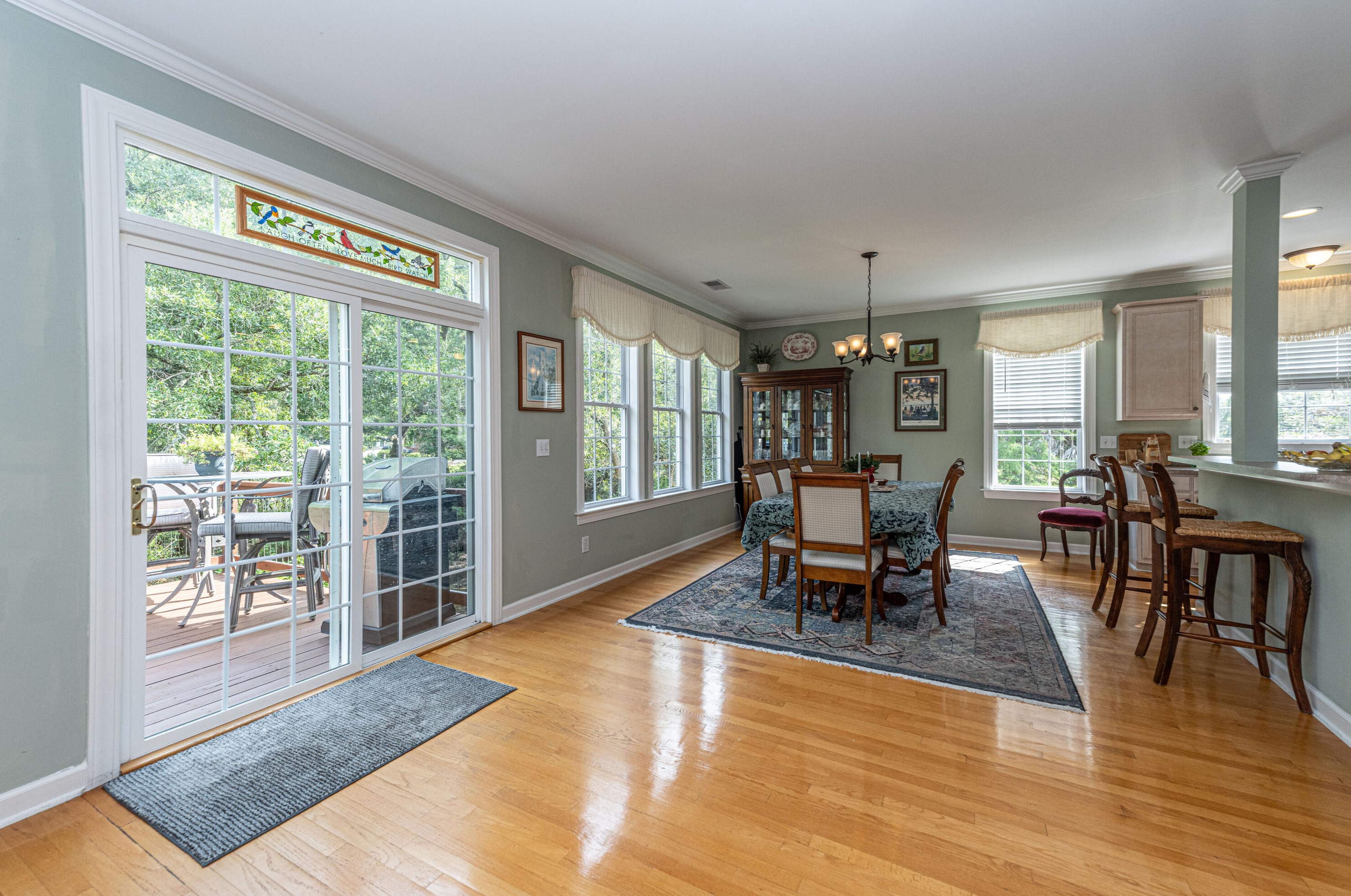 49 Oyster Point Row, Charleston SC  29412-3615 exterior