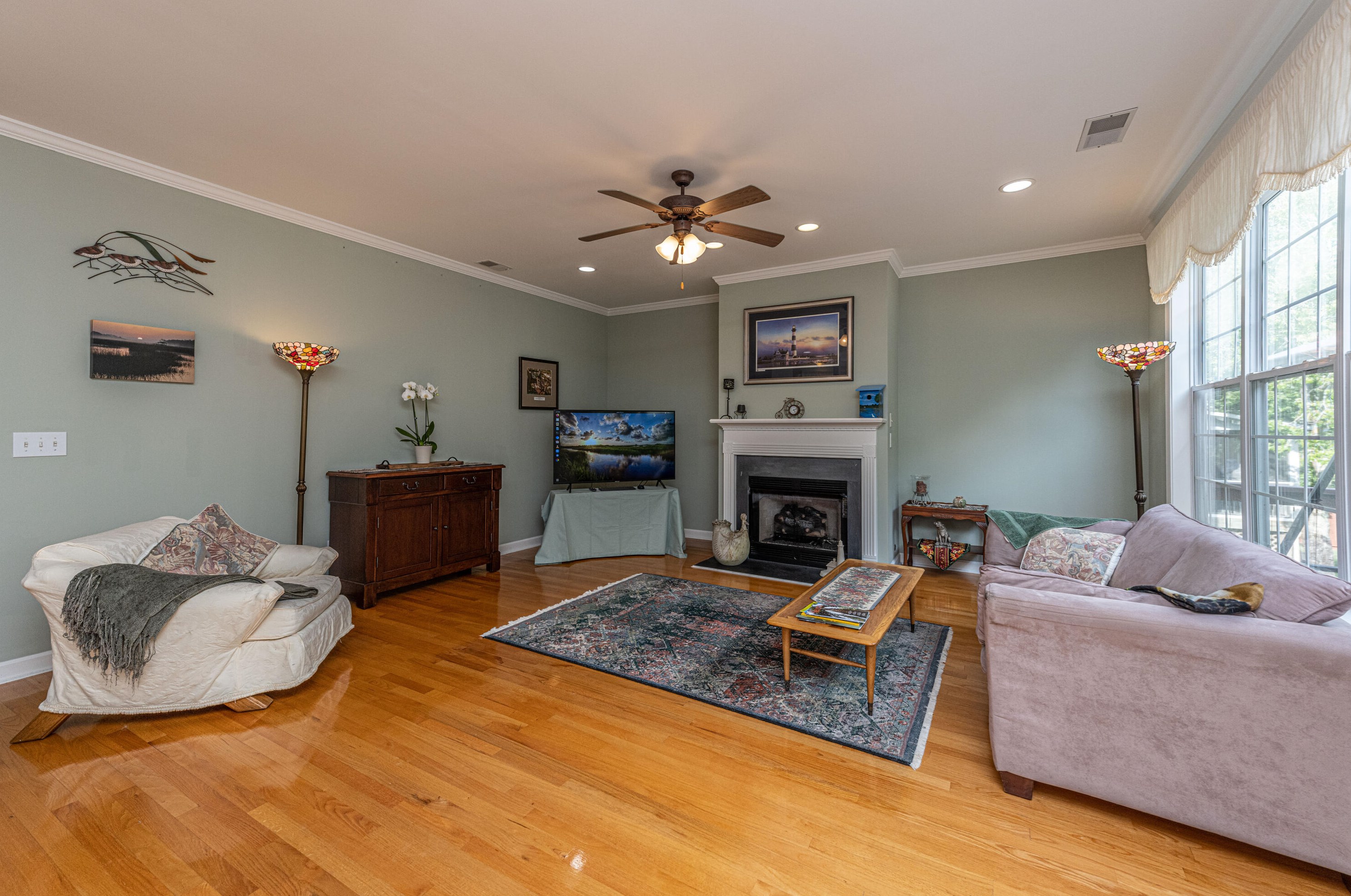 49 Oyster Point Row, Charleston SC  29412-3615 exterior