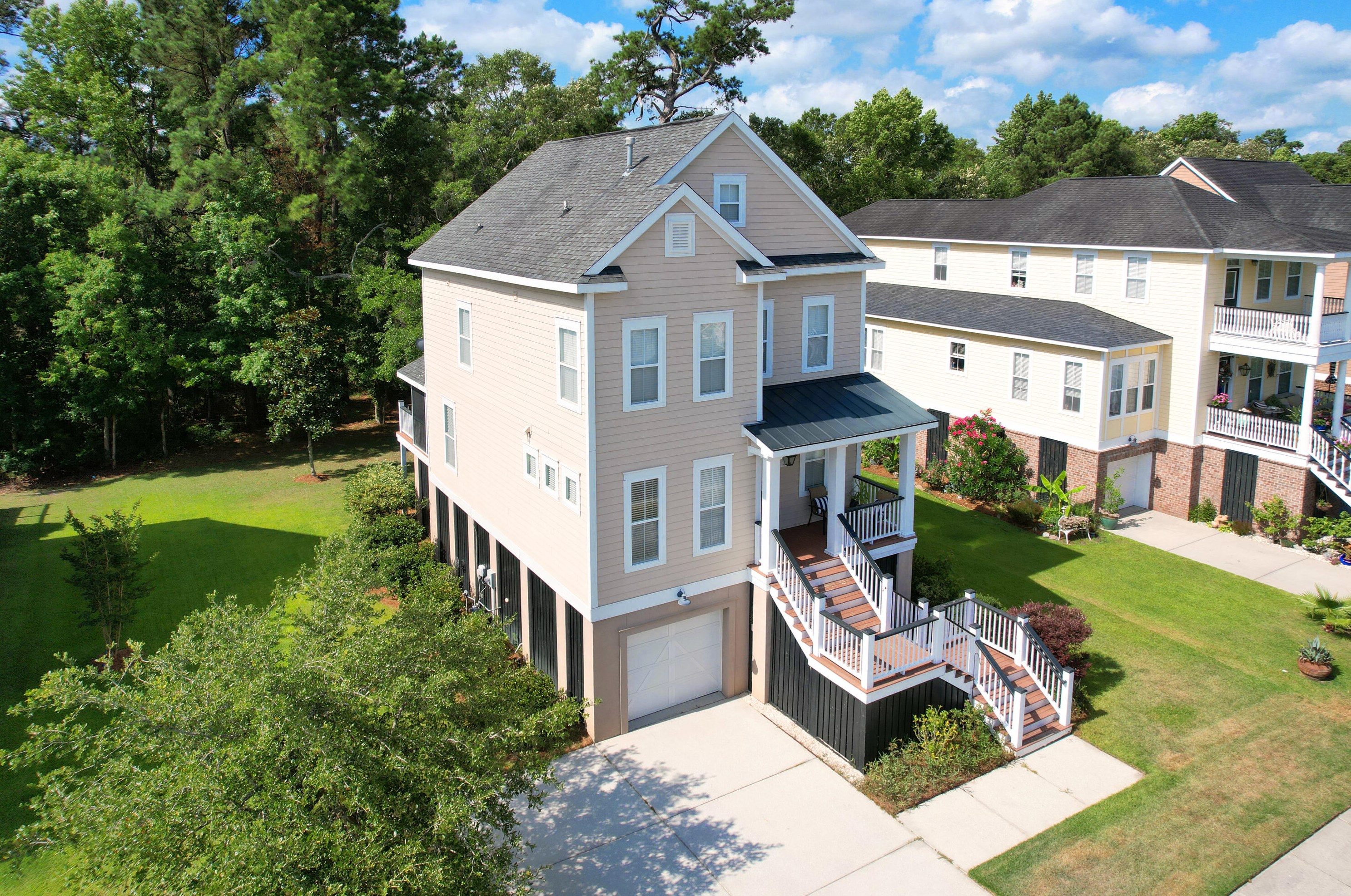 2360 Eagle Creek Dr, Charleston SC  29414-8045 exterior