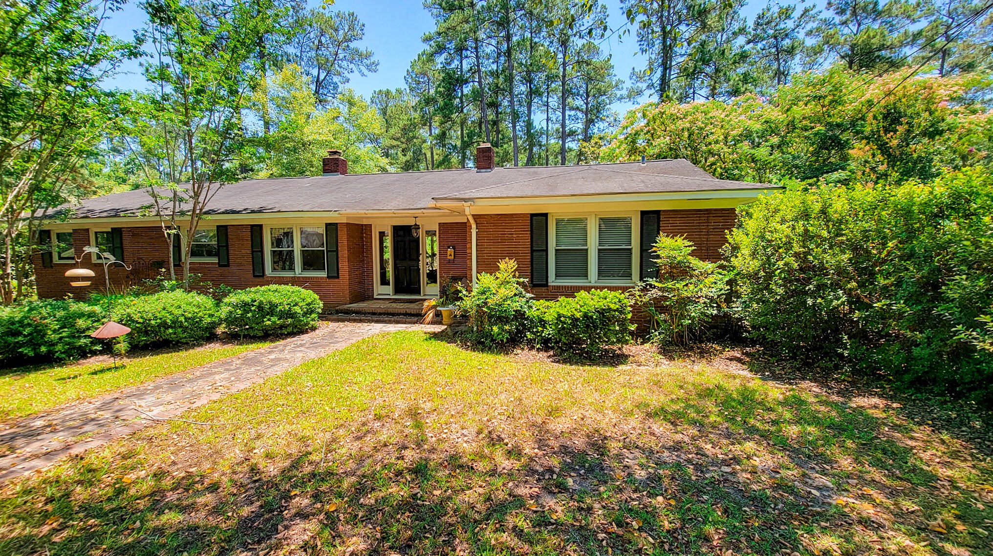 103 Chandler St, Walterboro, SC 29488-3611