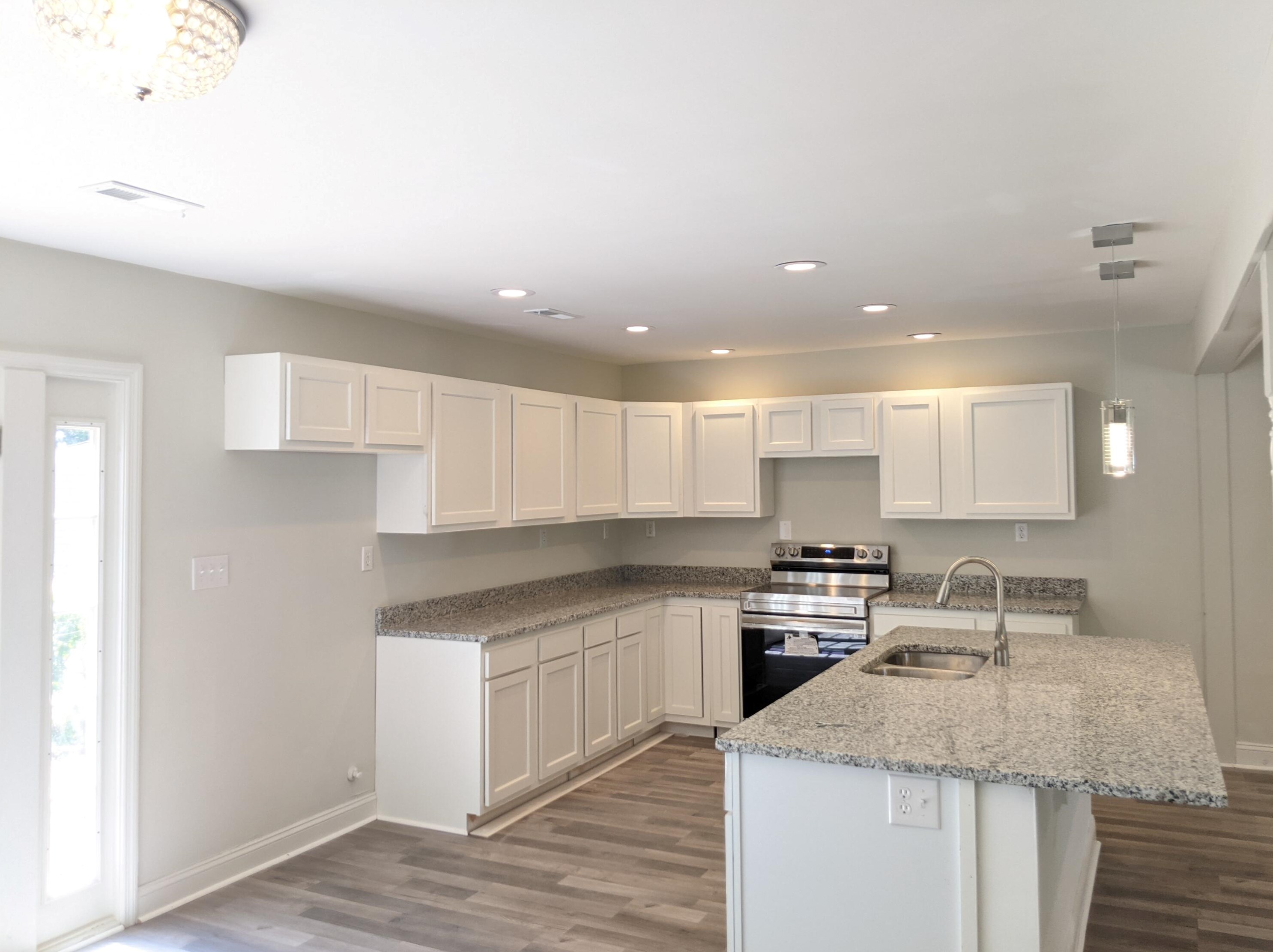 147 Stratton Dr, Charleston, SC 29420-8141