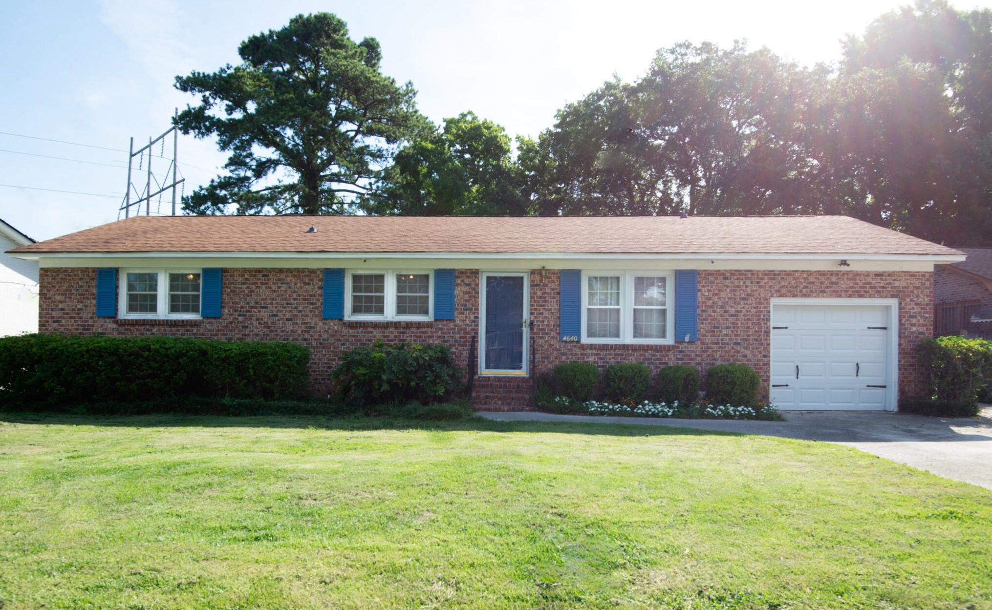 4640 Glenn St, Charleston, SC 29405-7214