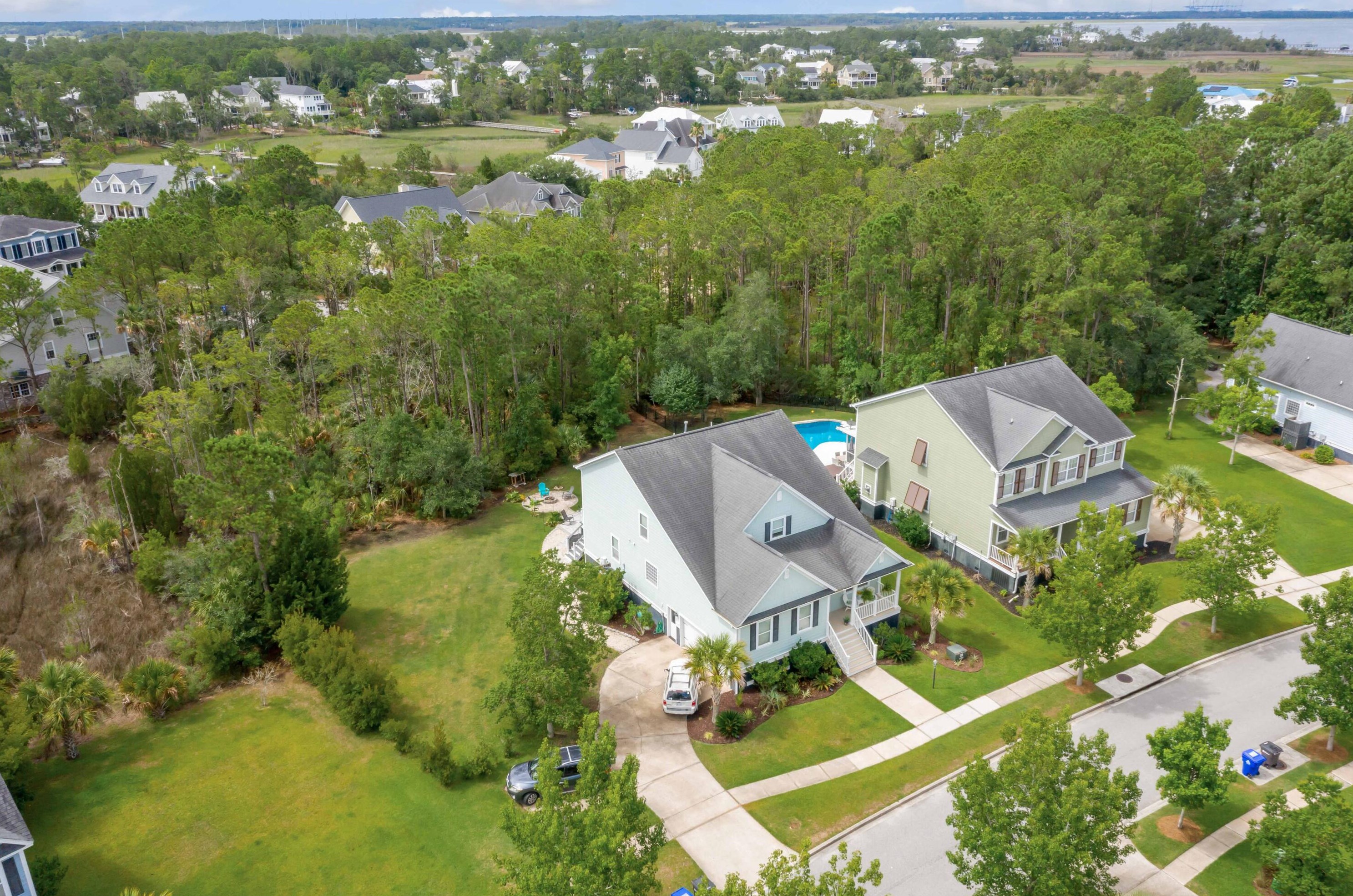 2109 Sandy Point Ln, Mount Pleasant, SC 29466