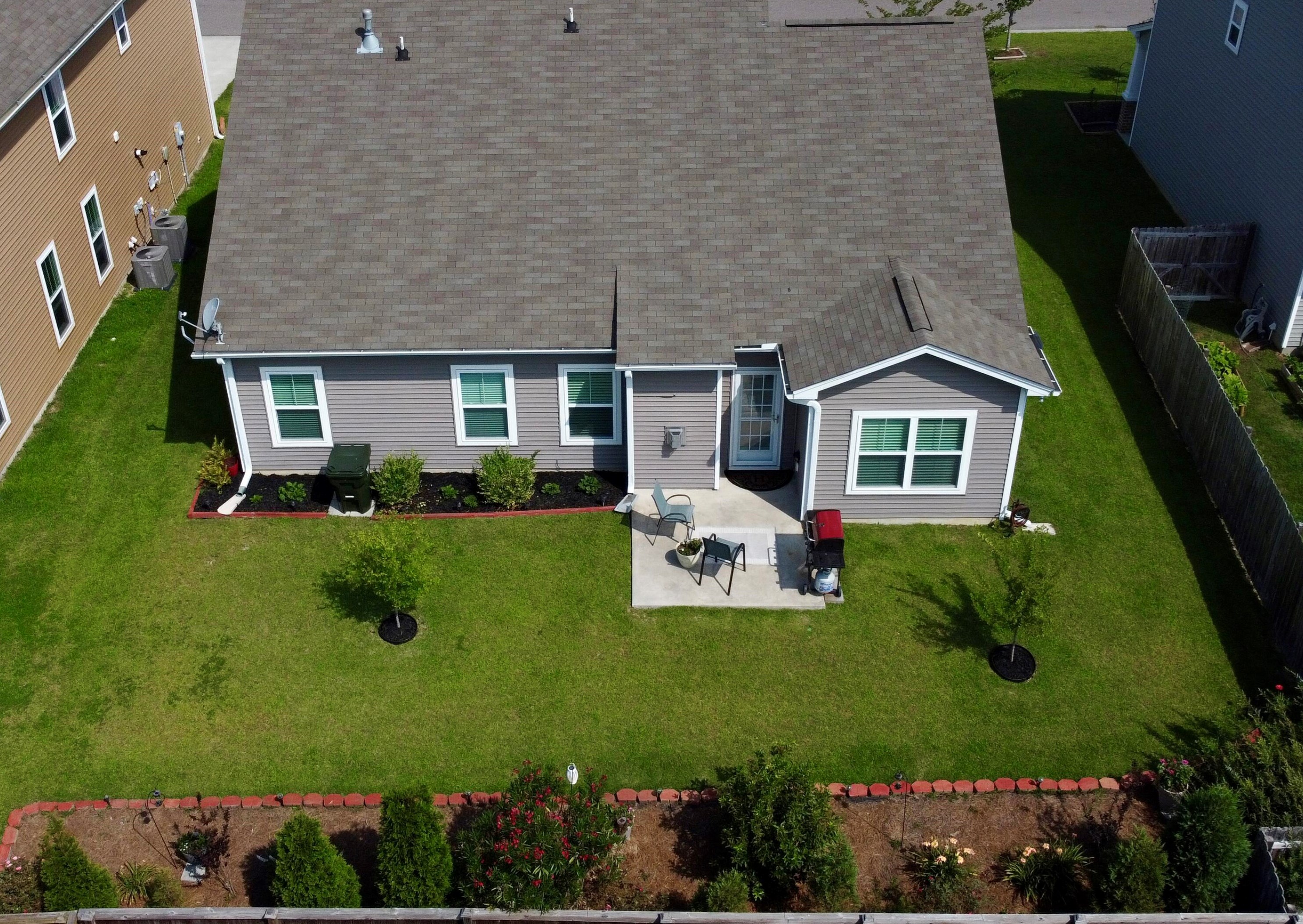 415 Allamby Ridge Rd, Moncks Corner SC  29461-8827 exterior