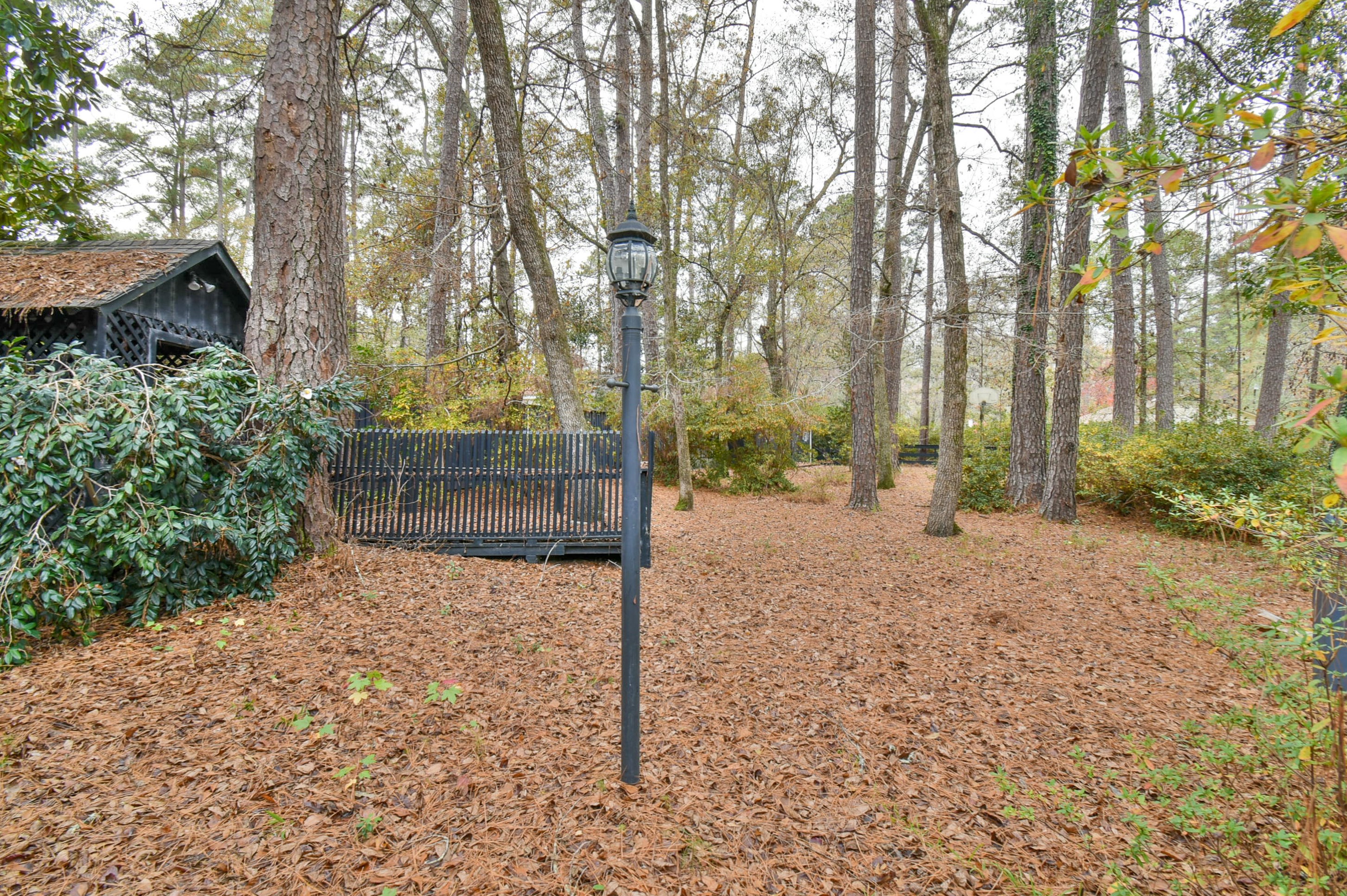 201 Fenwick Rd, Walterboro SC  29488-3572 exterior