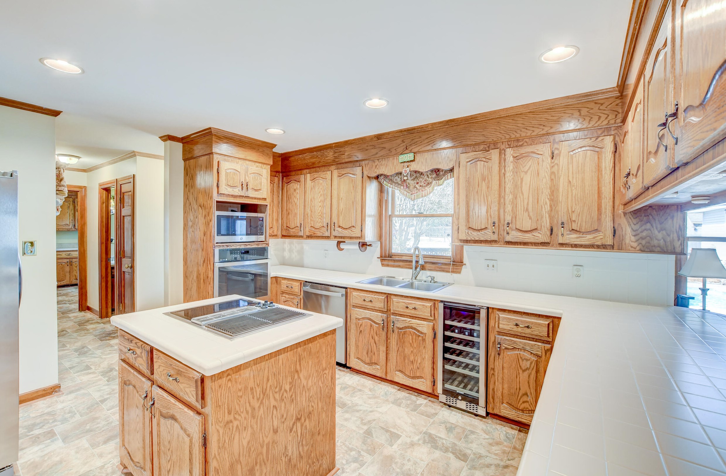 1104 Quenby Ln, Moncks Corner SC  29461-2913 exterior