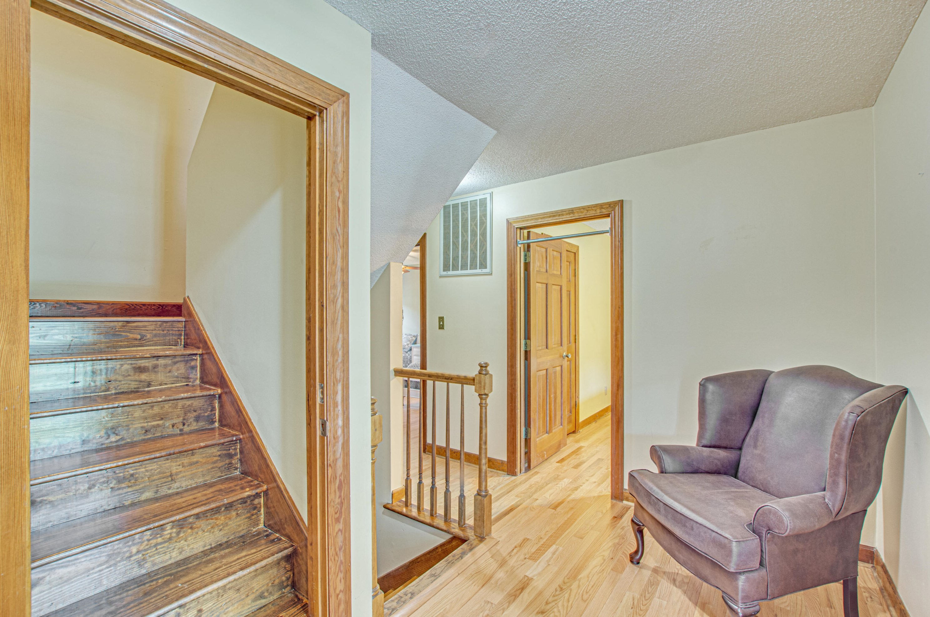 1104 Quenby Ln, Moncks Corner SC  29461-2913 exterior