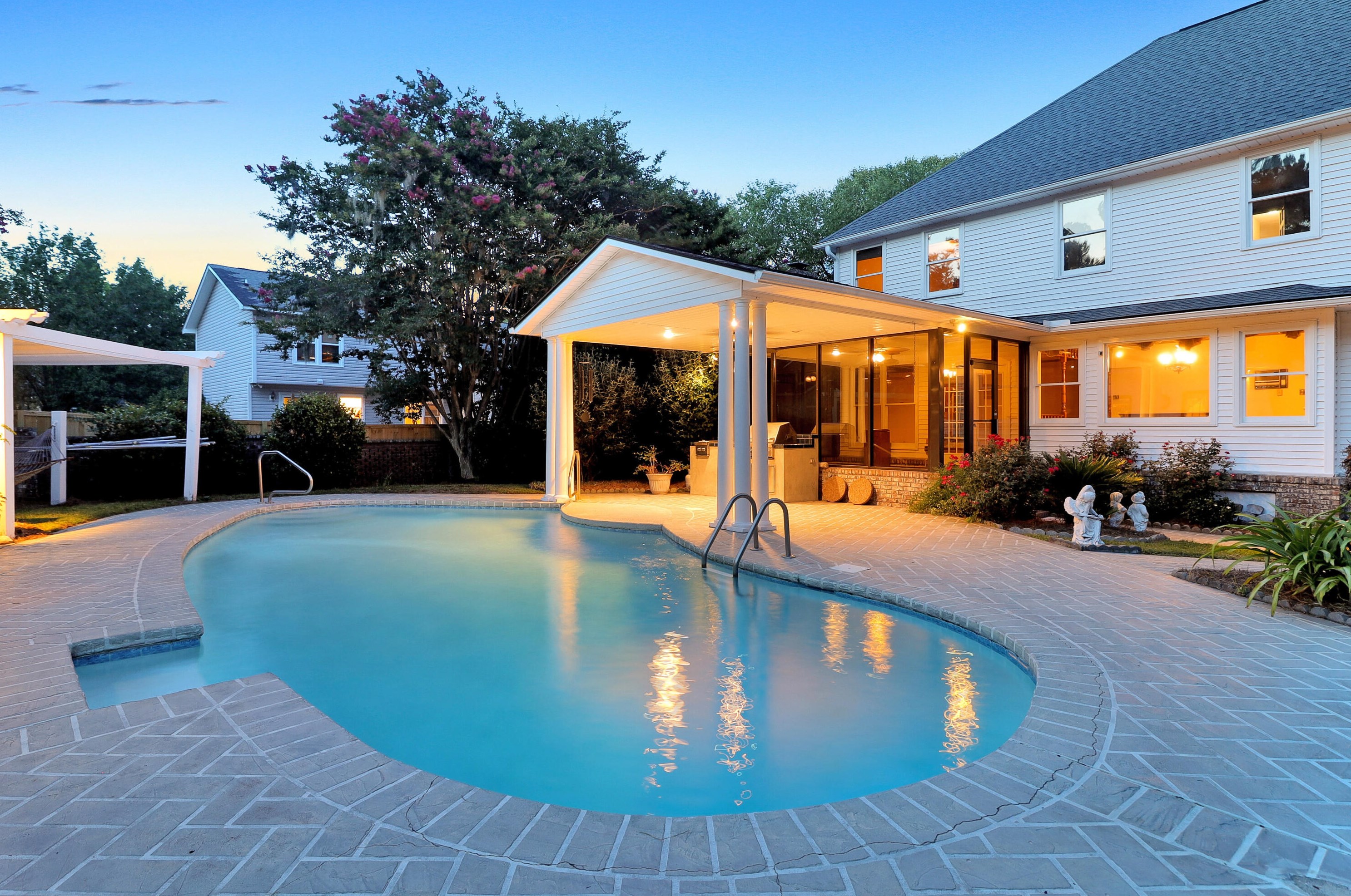 1104 Quenby Ln, Moncks Corner SC  29461-2913 exterior