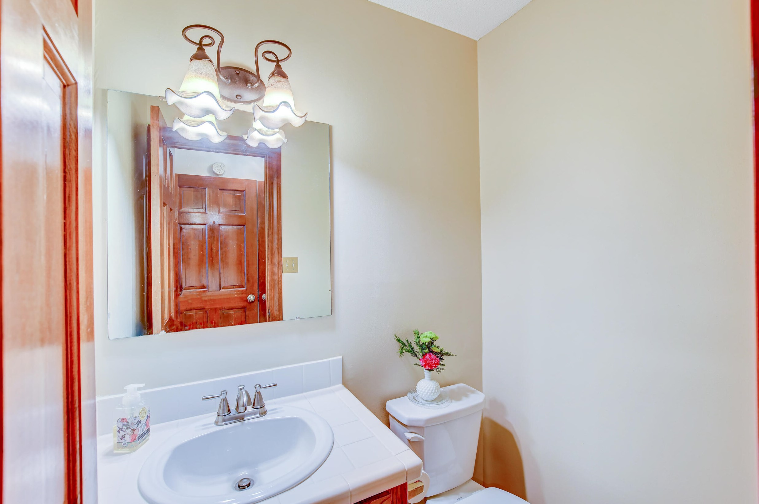 1104 Quenby Ln, Moncks Corner SC  29461-2913 exterior