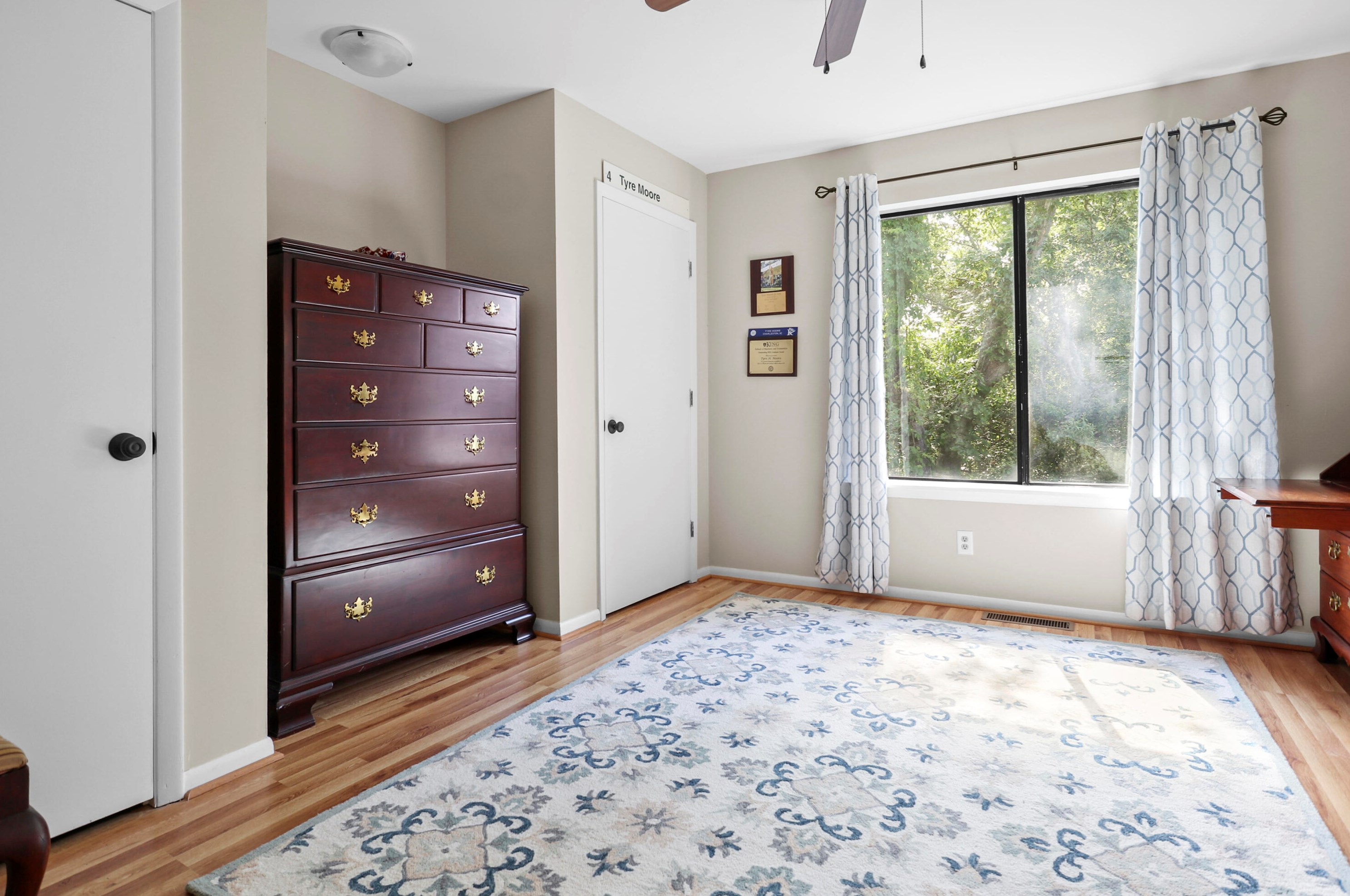 1530 Fort Johnson Rd Apt 2e, Charleston, SC
