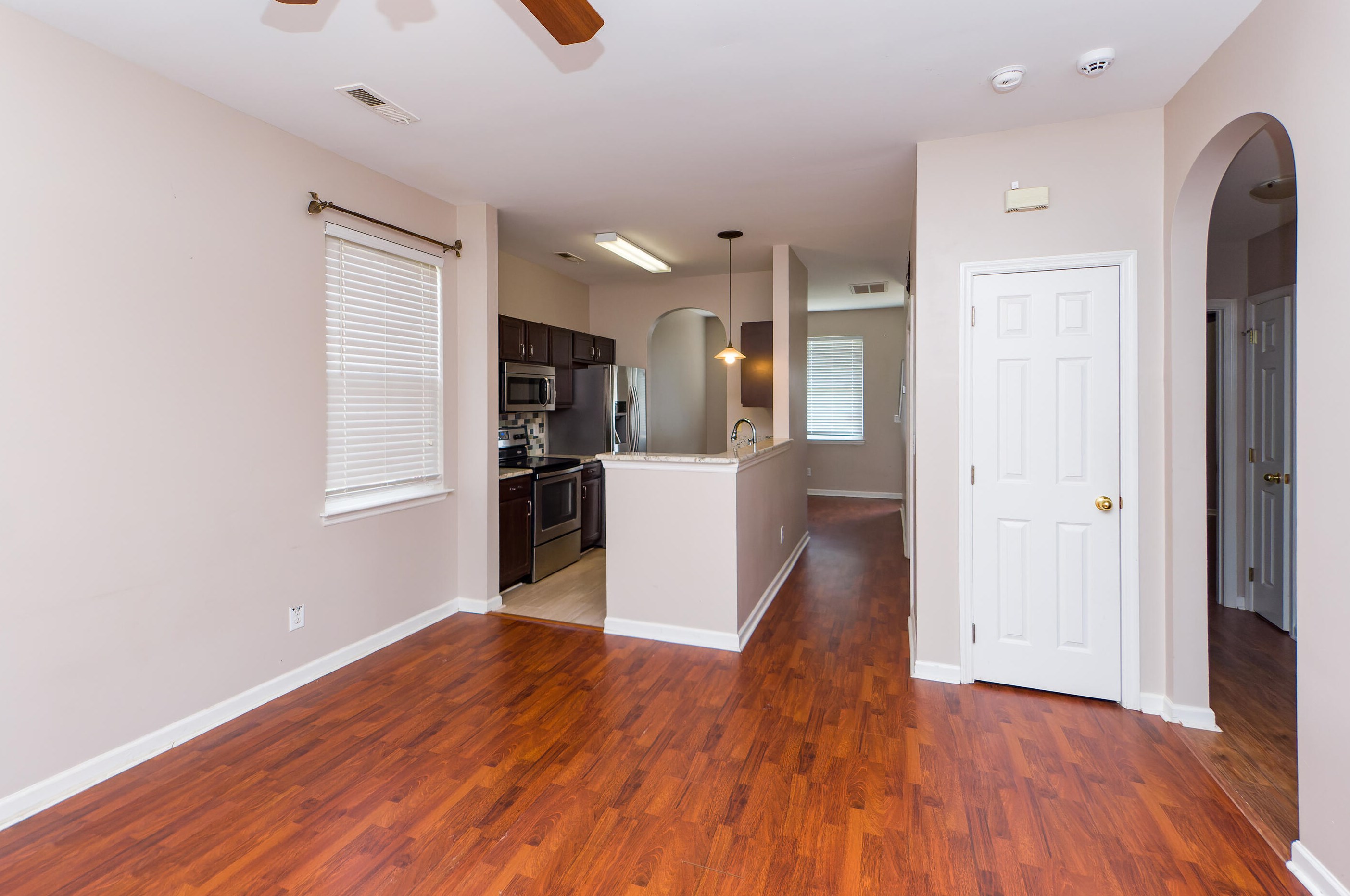 221 Killarney Trl, Moncks Corner SC  29461-8836 exterior